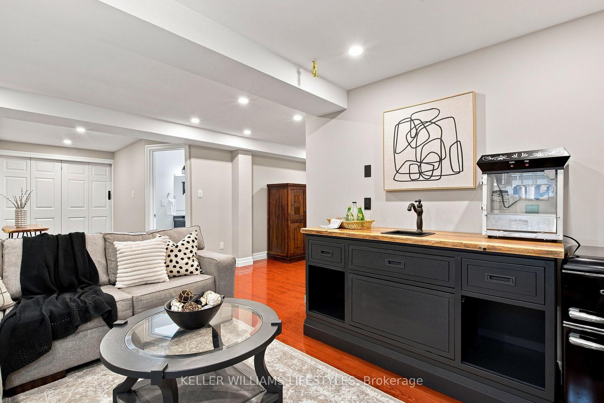Photo 30 of 3327 Settlement Trail, London, South V — HOMEH