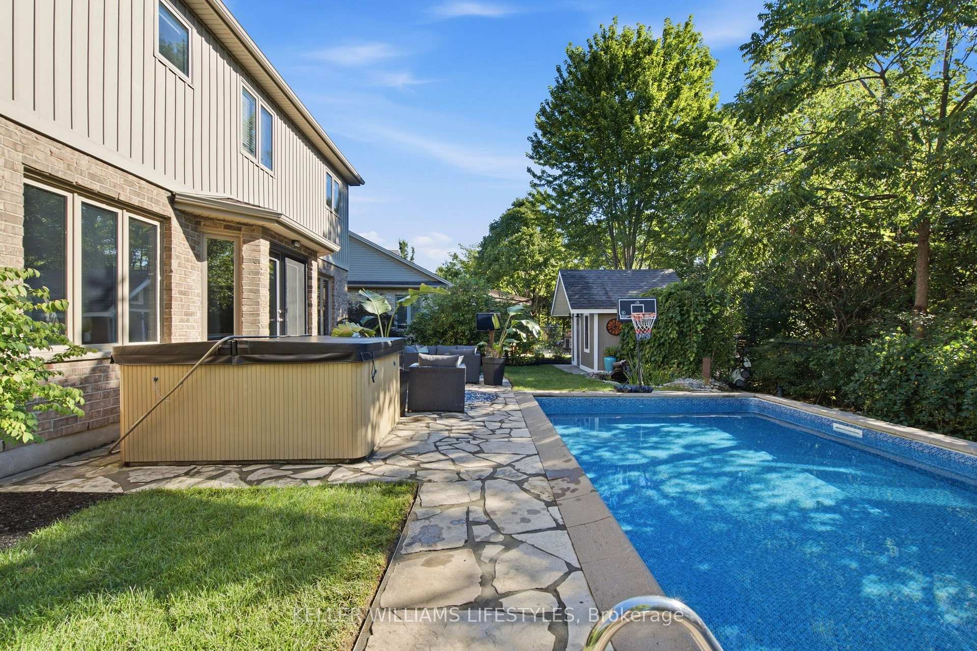 Photo 37 of 3327 Settlement Trail, London, South V — HOMEH