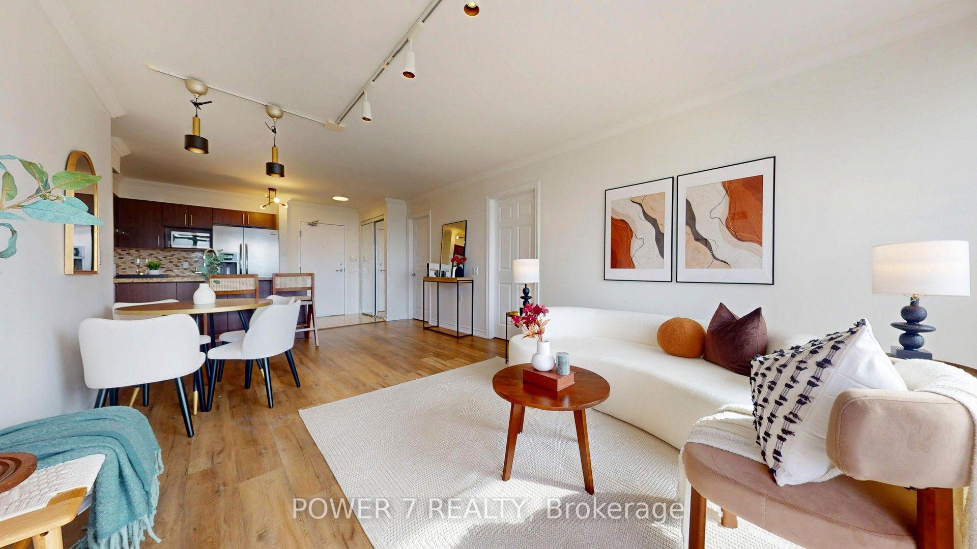 Photo of Unit LPH18, 9015 Leslie Street