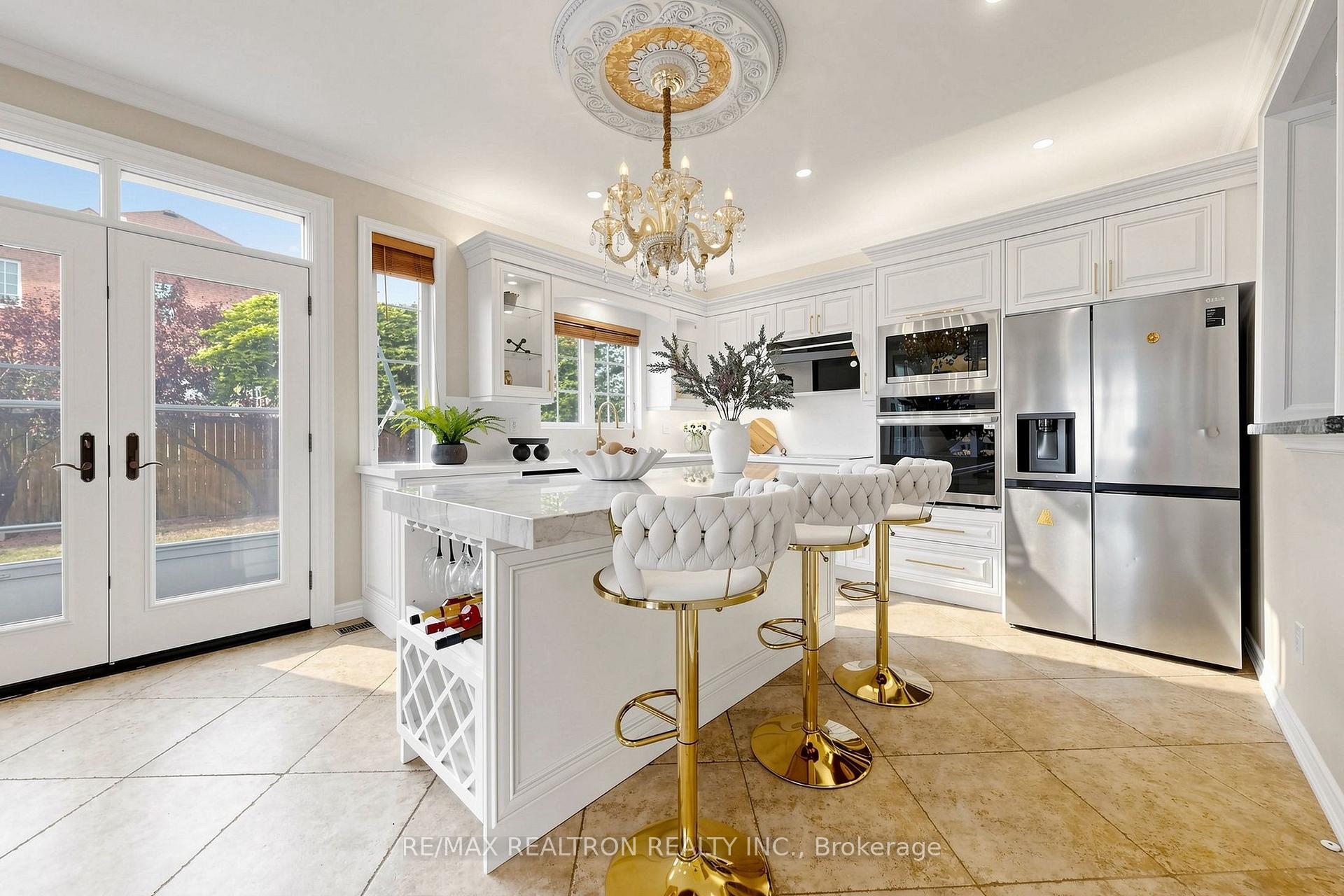 Photo 14 of 184 Ivy Glen Drive, Vaughan, Patterson — HOMEH