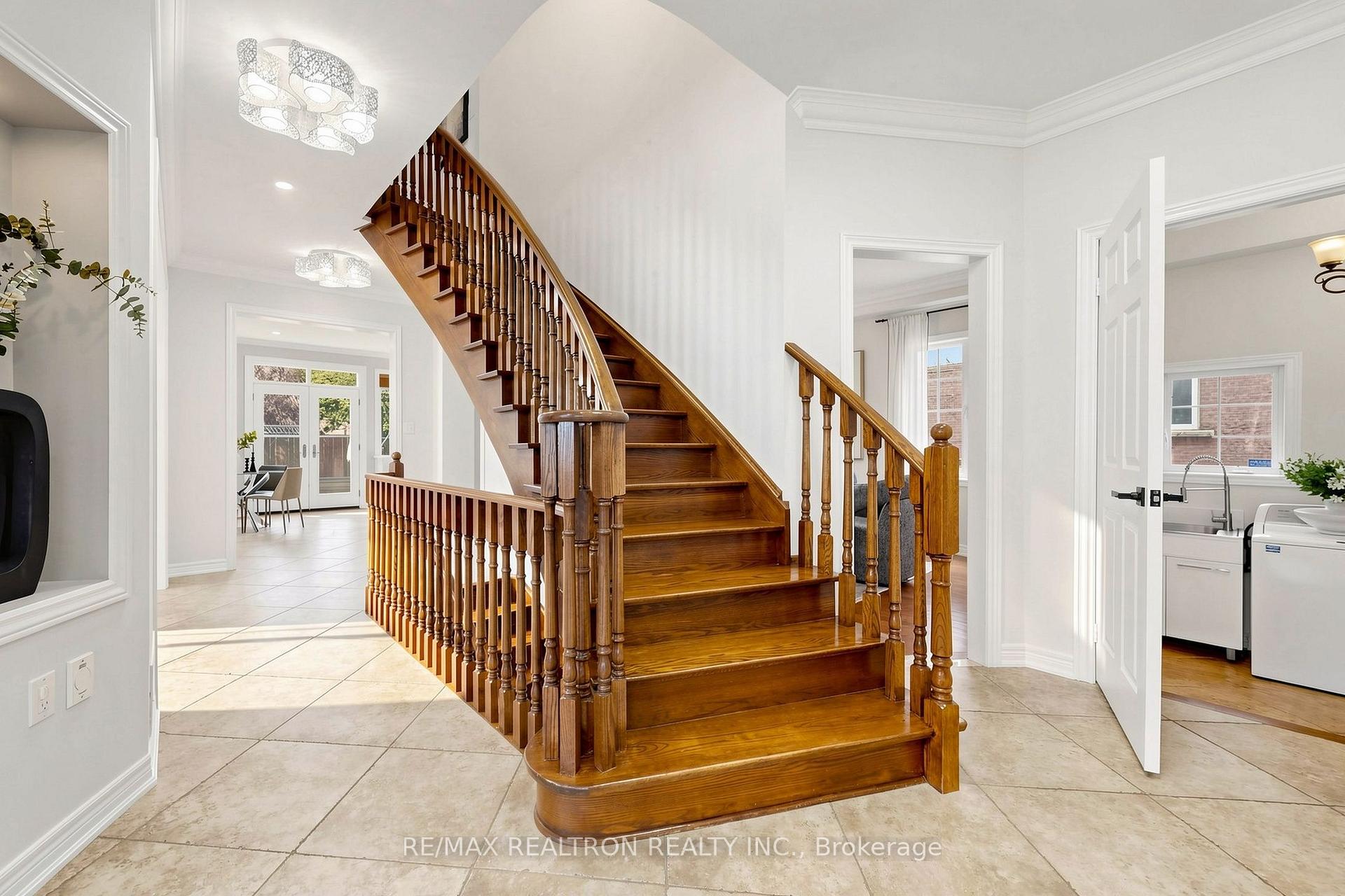 Photo 20 of 184 Ivy Glen Drive, Vaughan, Patterson — HOMEH