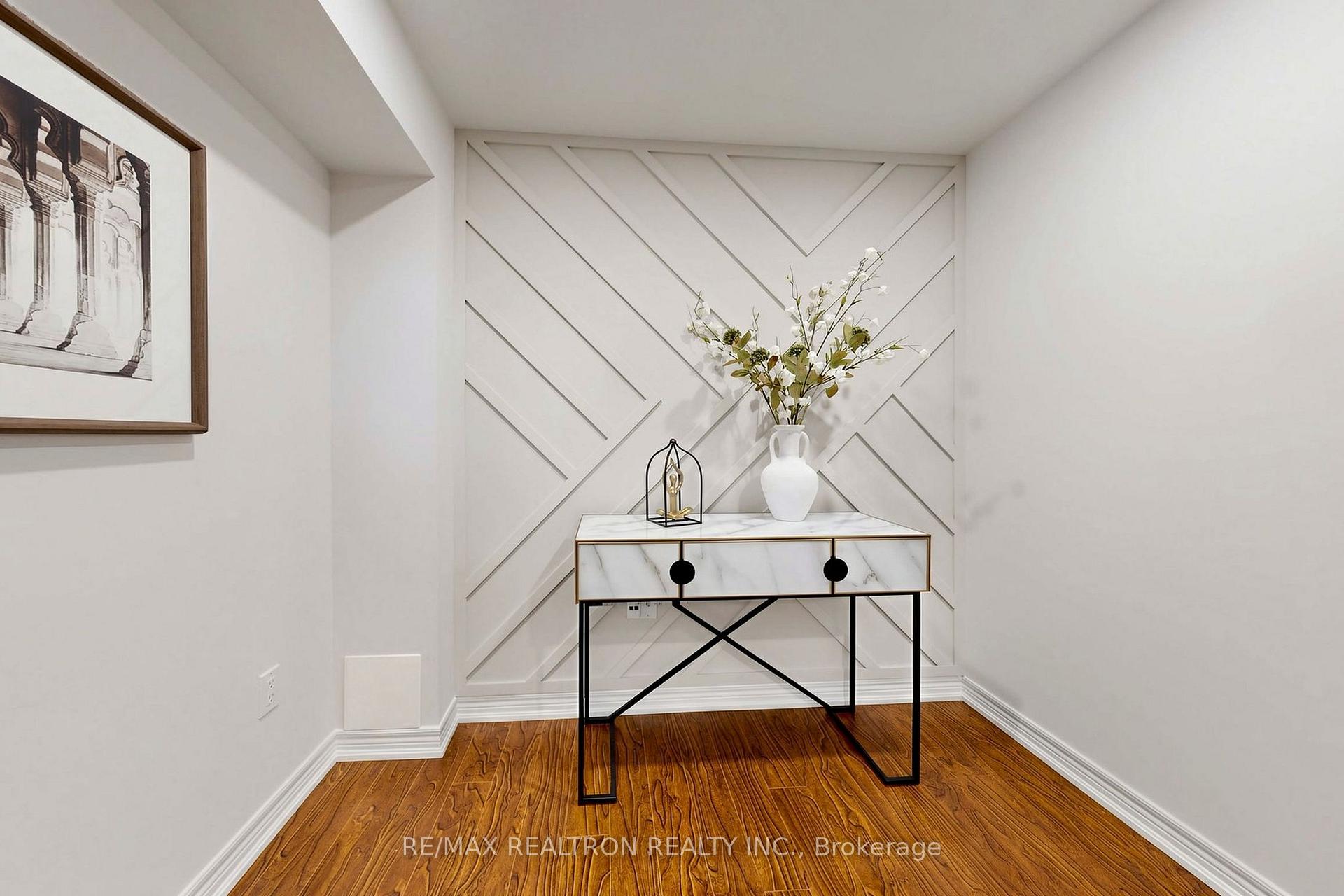 Photo 31 of 184 Ivy Glen Drive, Vaughan, Patterson — HOMEH