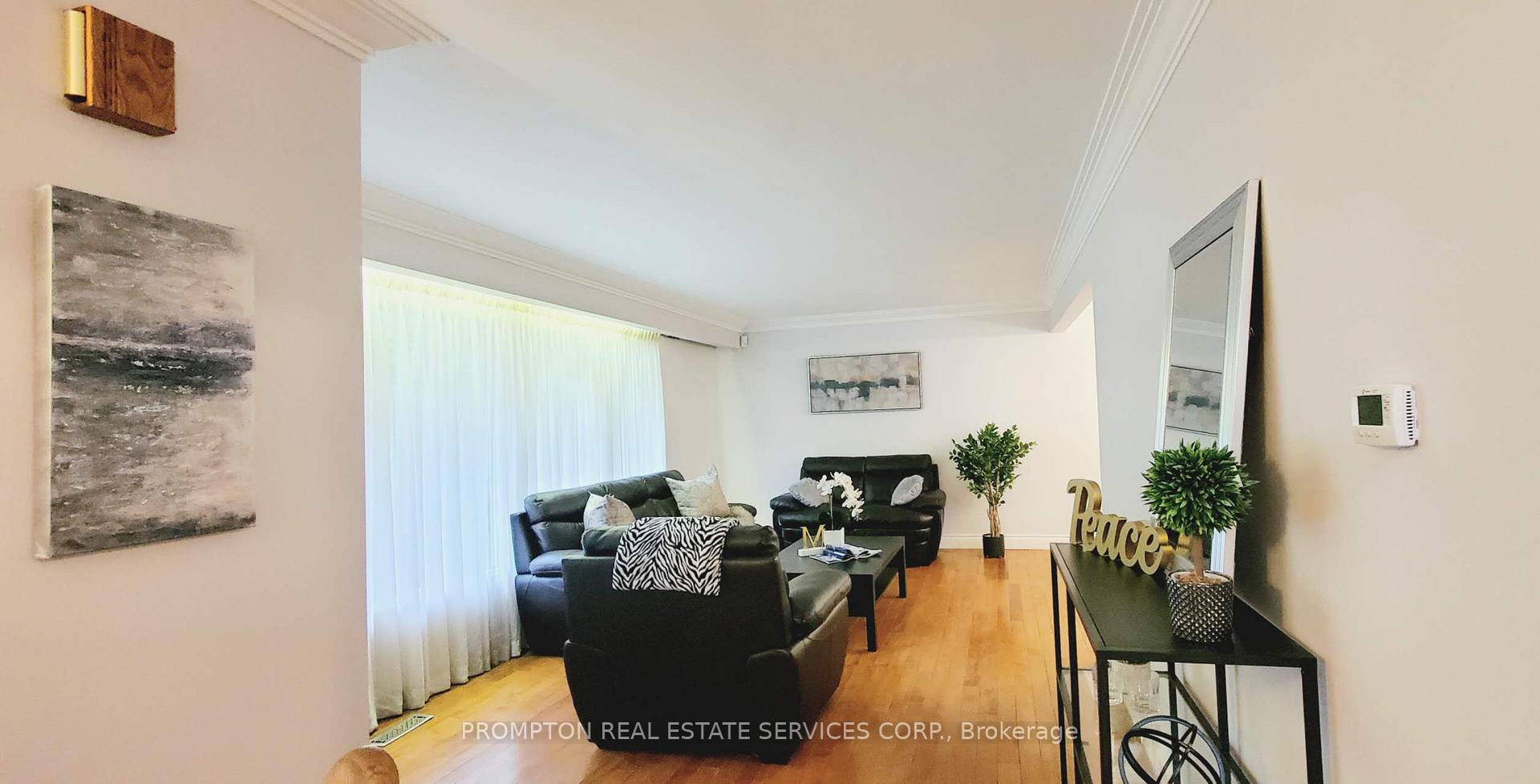 Photo 19 of 163 Woodside Drive, St. Catharines, Glendale/Glenridge — HOMEH