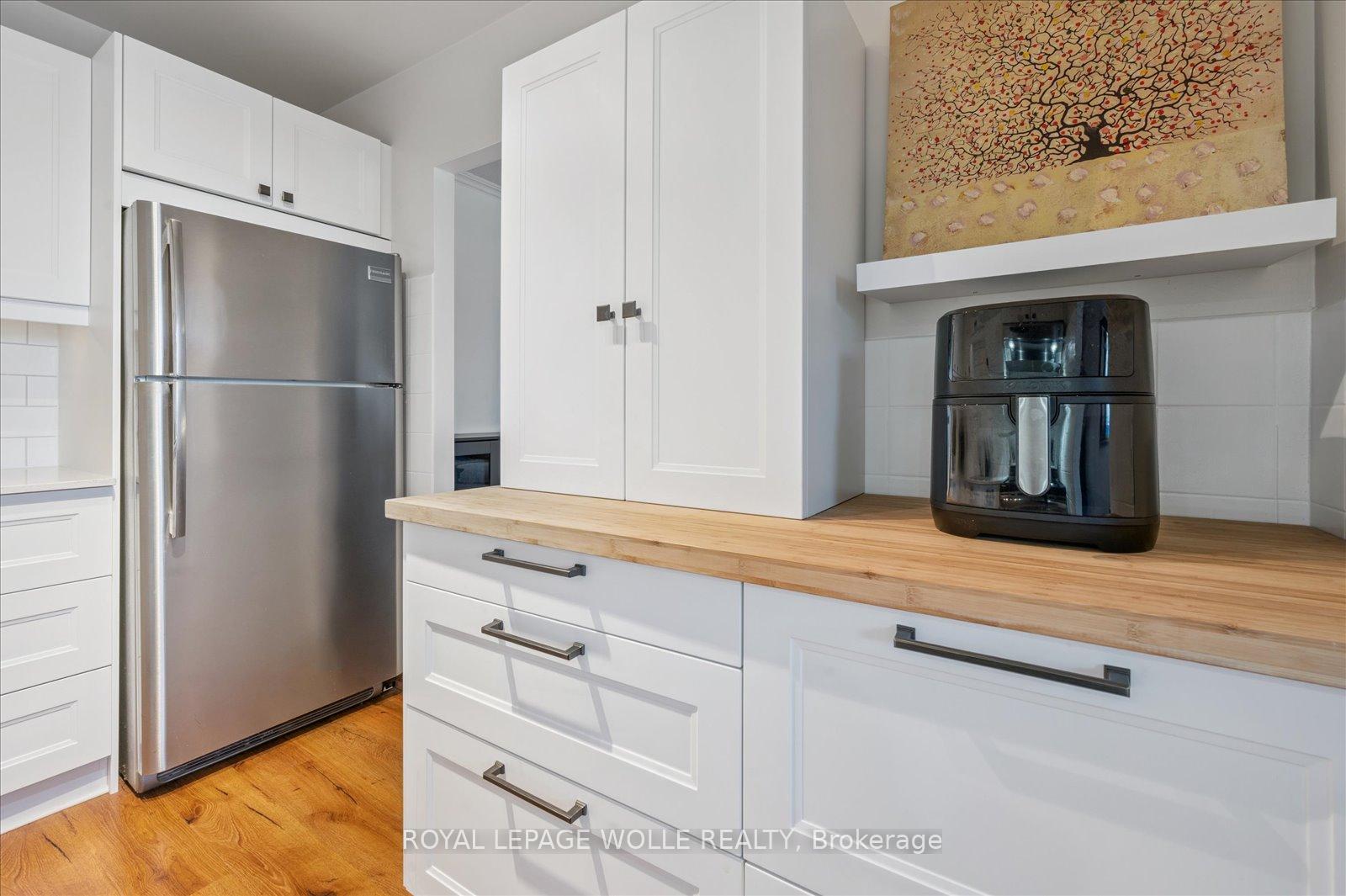 Photo 14 of Unit 302, 1100 Courtland Avenue E, Kitchener, Vanier - Kitchener — HOMEH
