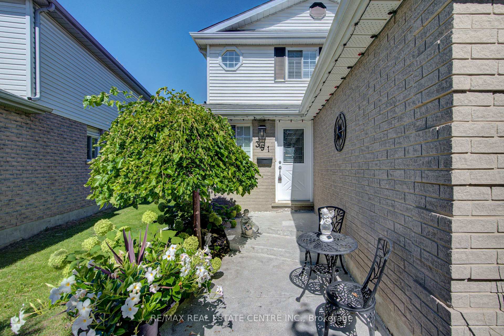 Photo 6 of 351 Northview Heights Place, Cambridge, Greenway-Chaplin — HOMEH