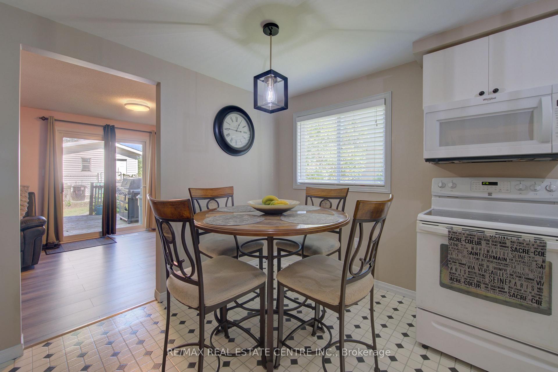 Photo 16 of 351 Northview Heights Place, Cambridge, Greenway-Chaplin — HOMEH