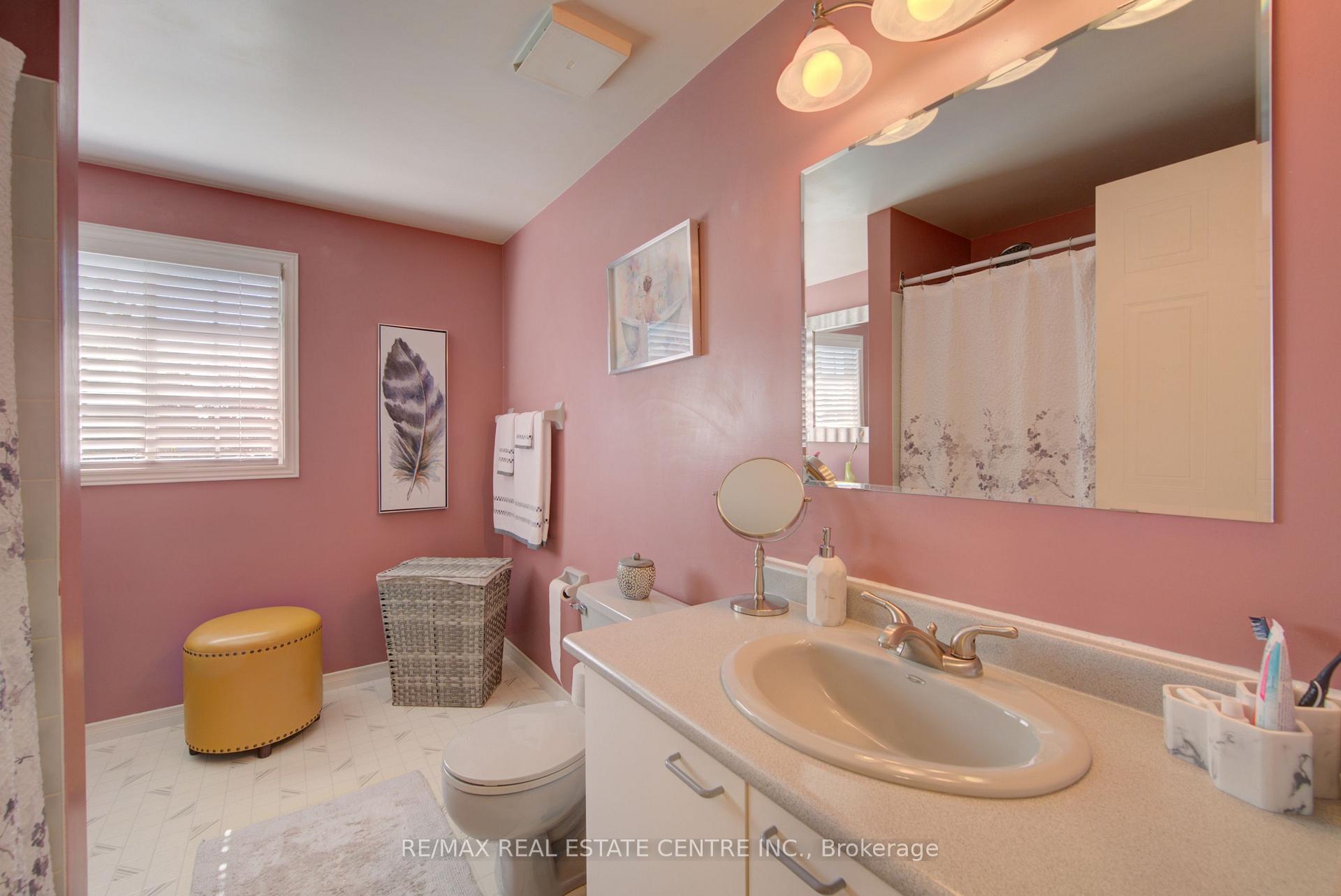 Photo 23 of 351 Northview Heights Place, Cambridge, Greenway-Chaplin — HOMEH