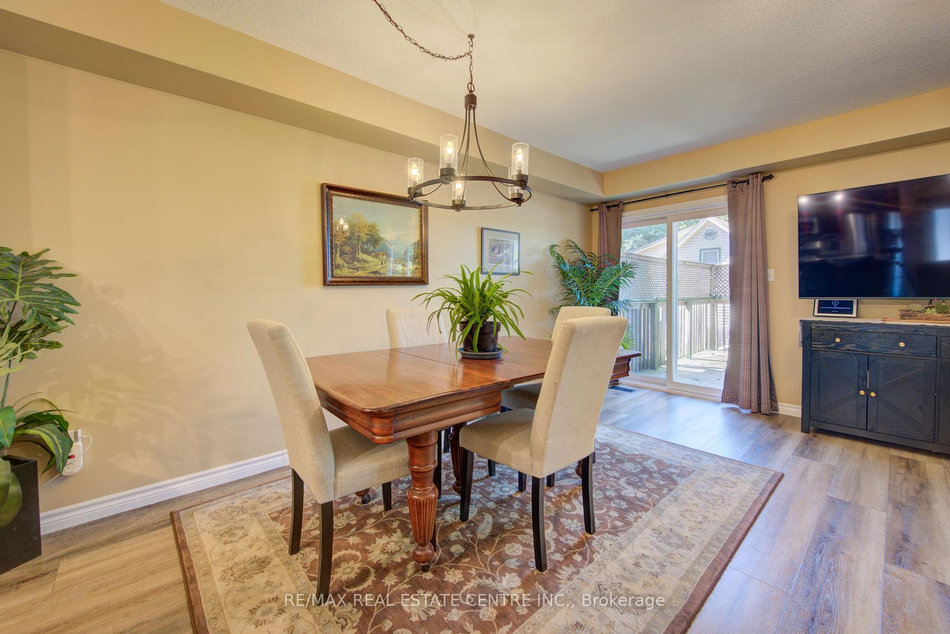 Photo 13 of 489 Leander Place, Kitchener, Bridgeport — HOMEH
