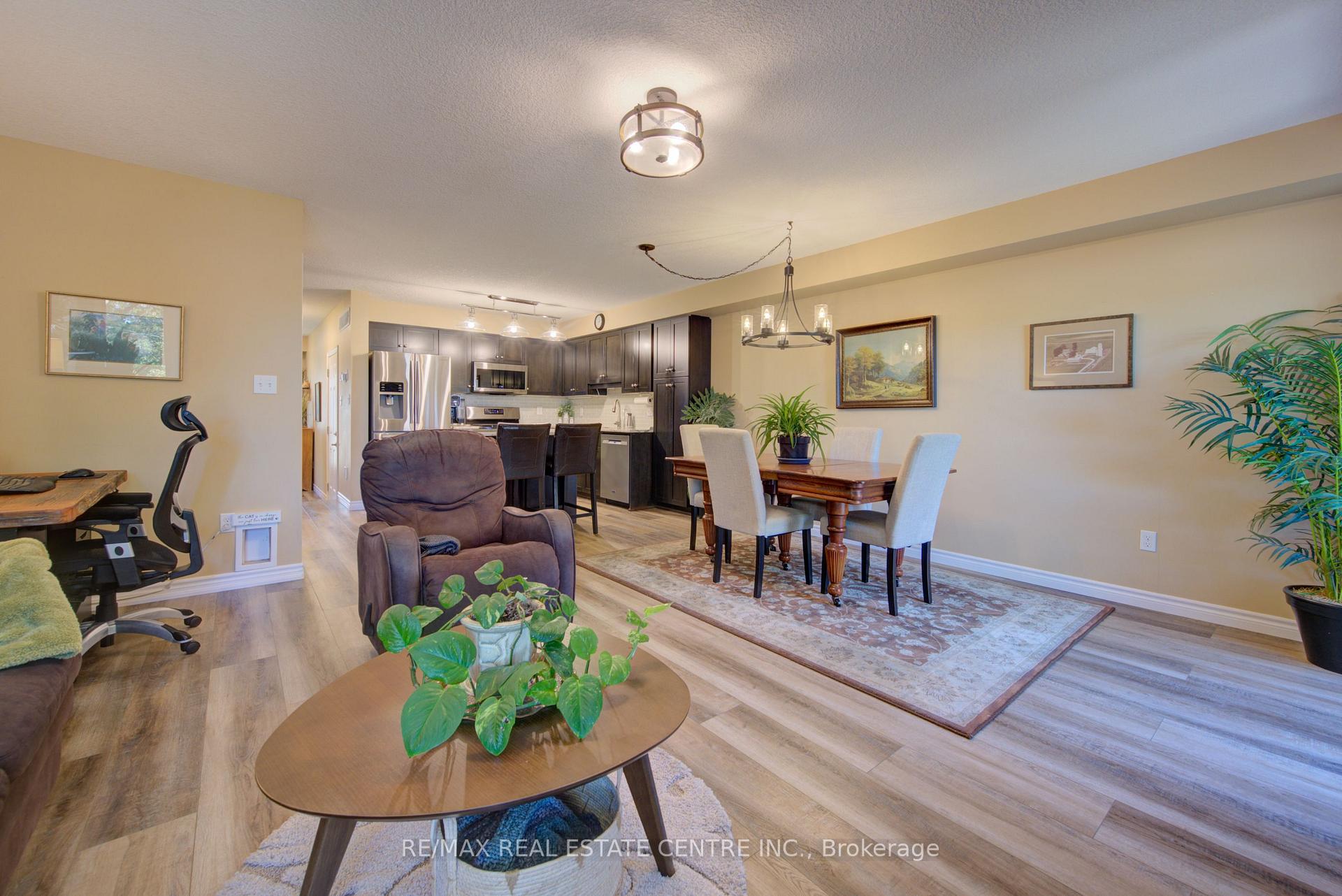 Photo 18 of 489 Leander Place, Kitchener, Bridgeport — HOMEH