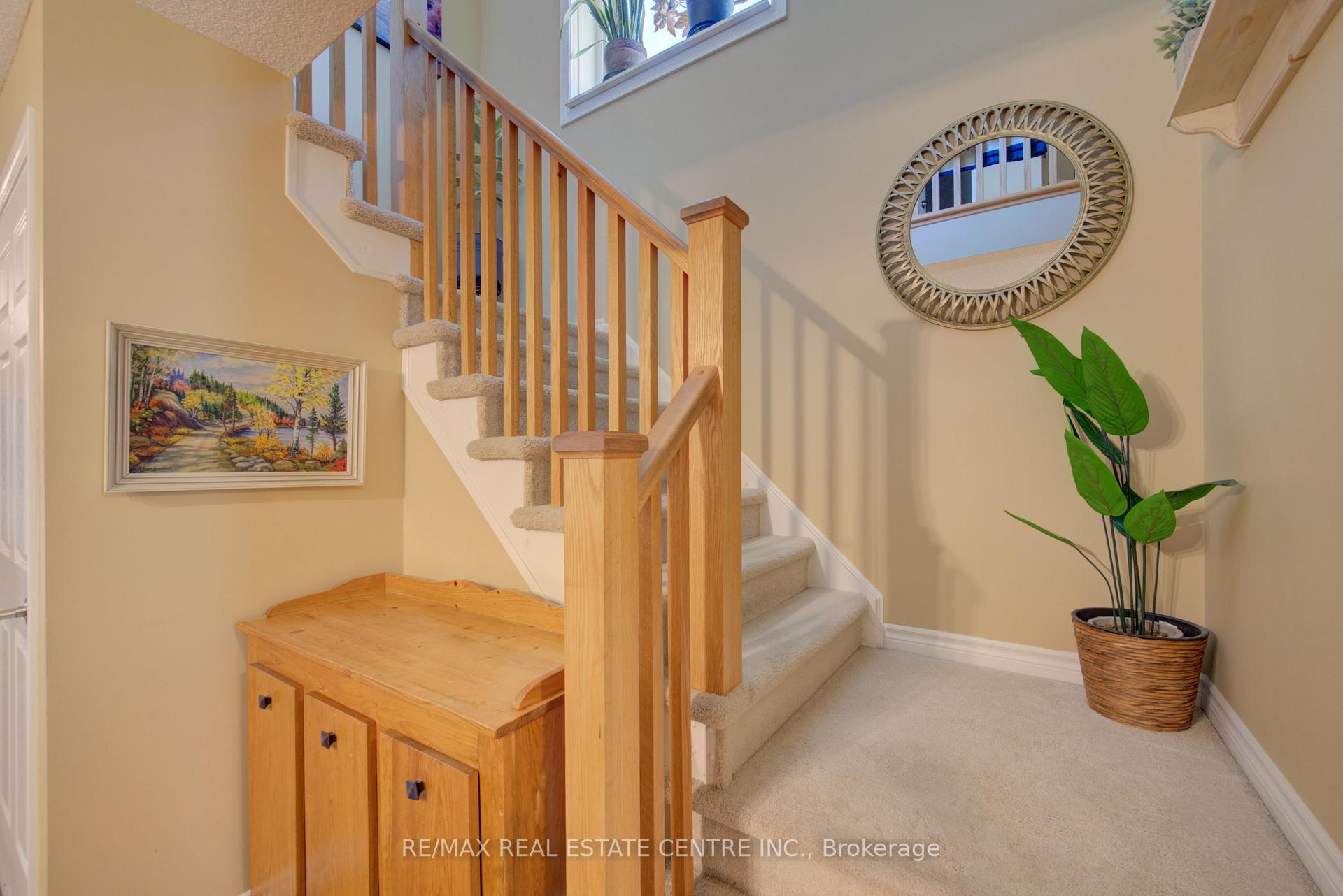Photo 19 of 489 Leander Place, Kitchener, Bridgeport — HOMEH