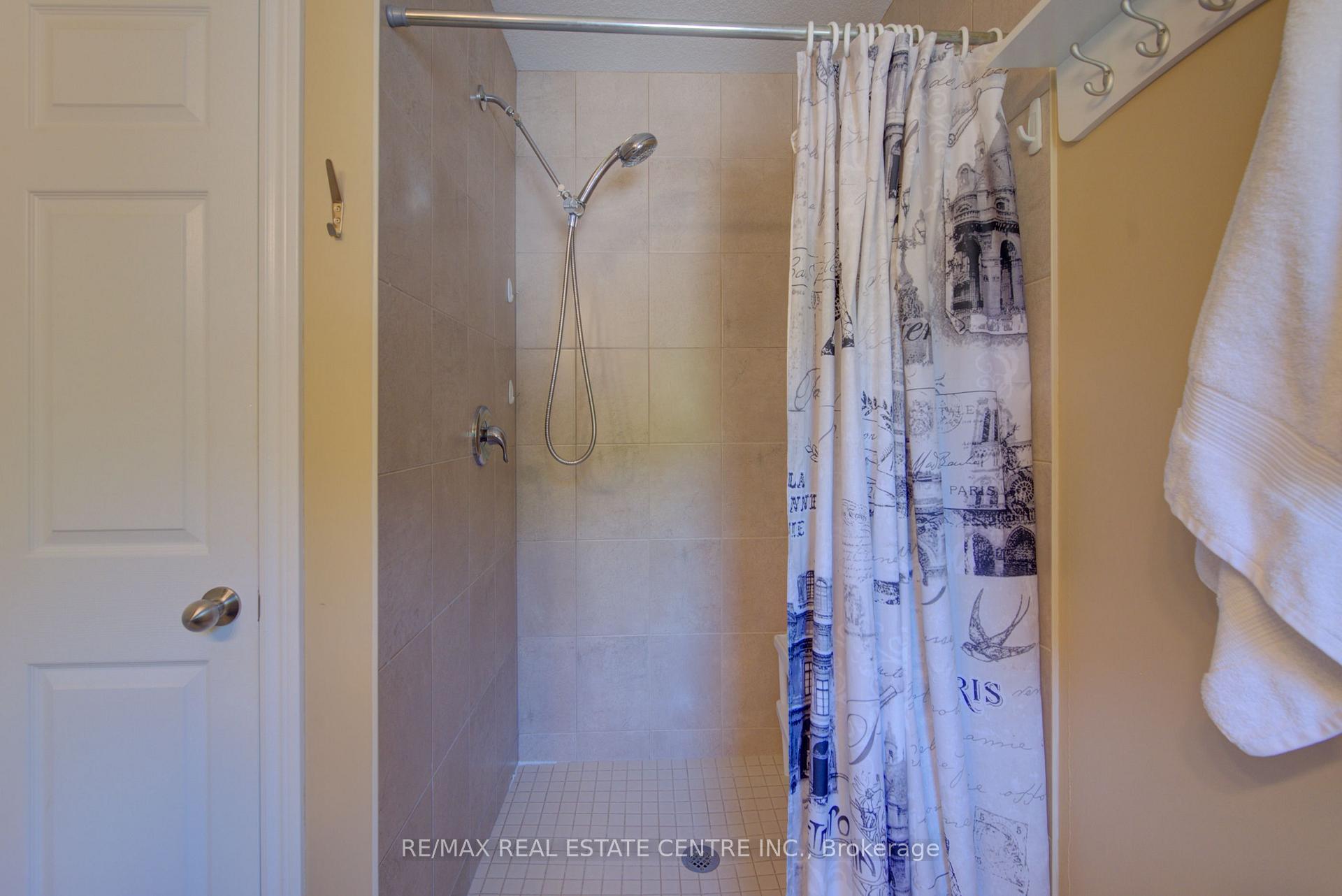 Photo 27 of 489 Leander Place, Kitchener, Bridgeport — HOMEH