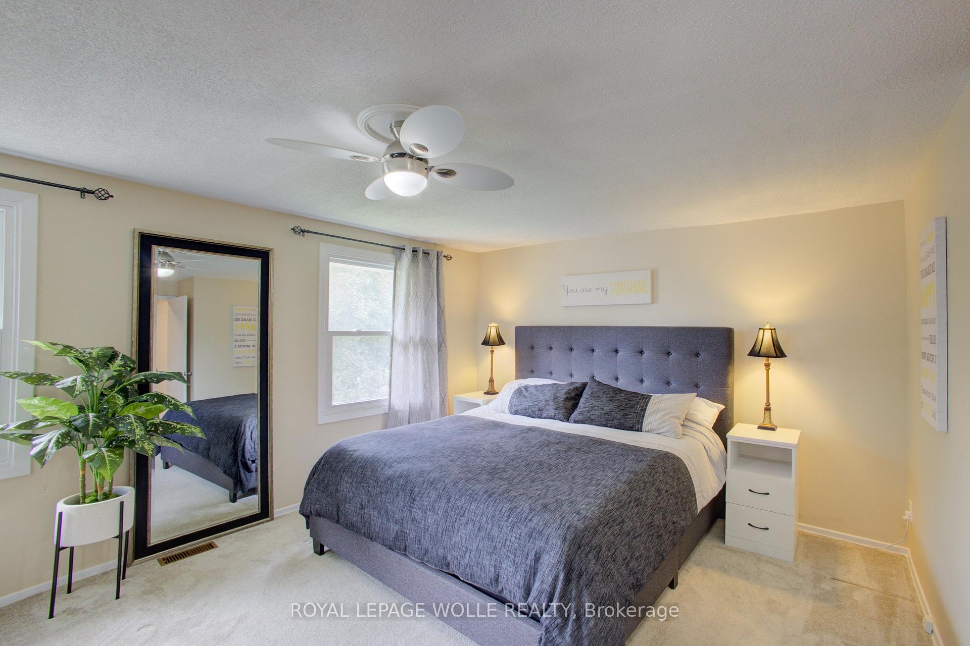 Photo 19 of 426A Dunvegan Drive, Waterloo, Lincoln Village — HOMEH