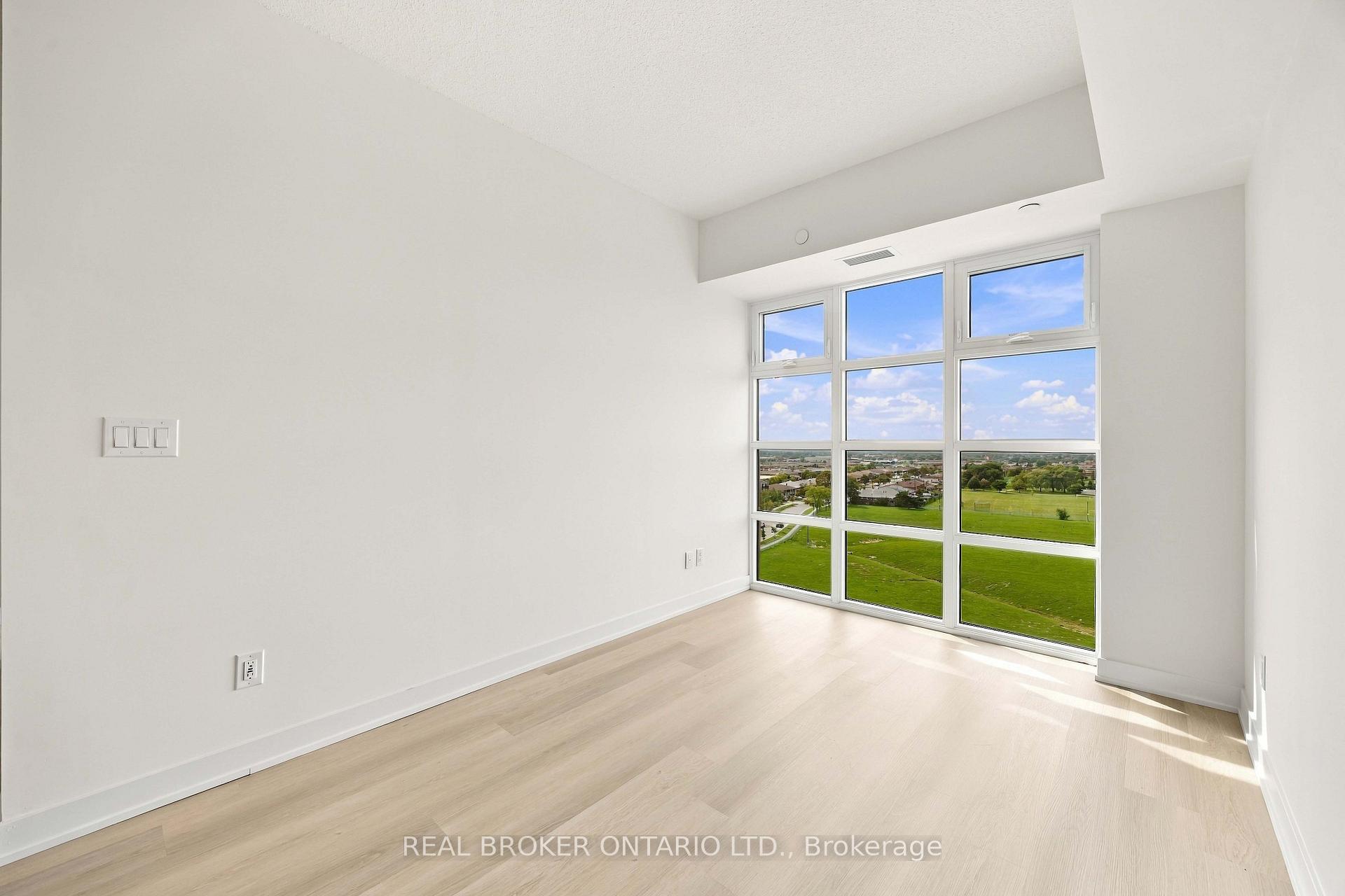 Photo of Unit 915, 2825 Jane Street