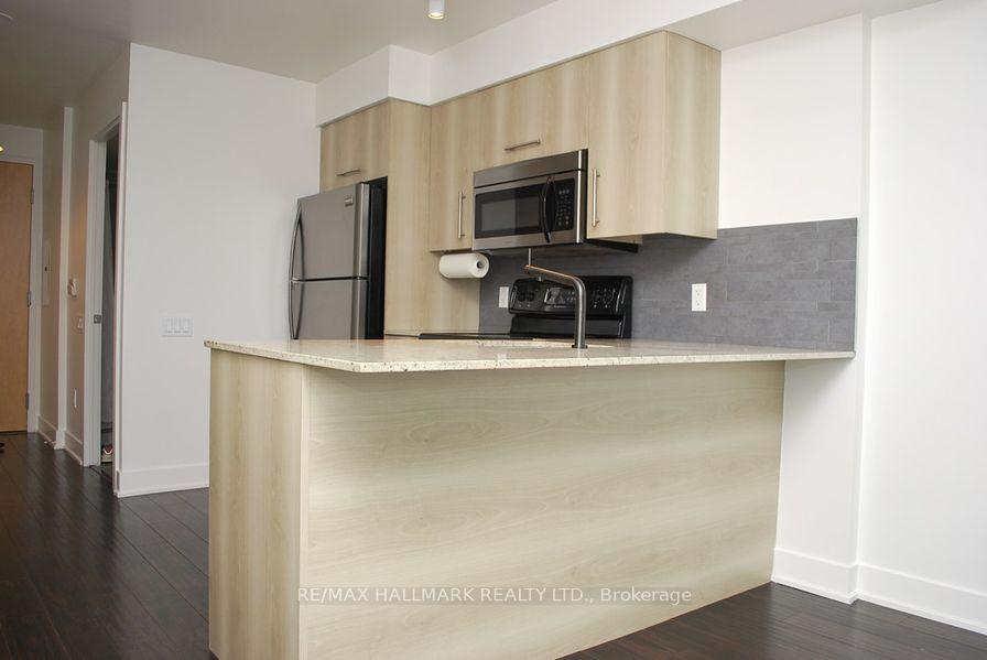 Photo 4 of Unit 306, 1048 Broadview Avenue, Toronto, Broadview North — HOMEH