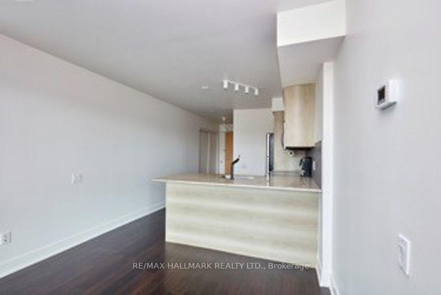 Photo 8 of Unit 306, 1048 Broadview Avenue, Toronto, Broadview North — HOMEH