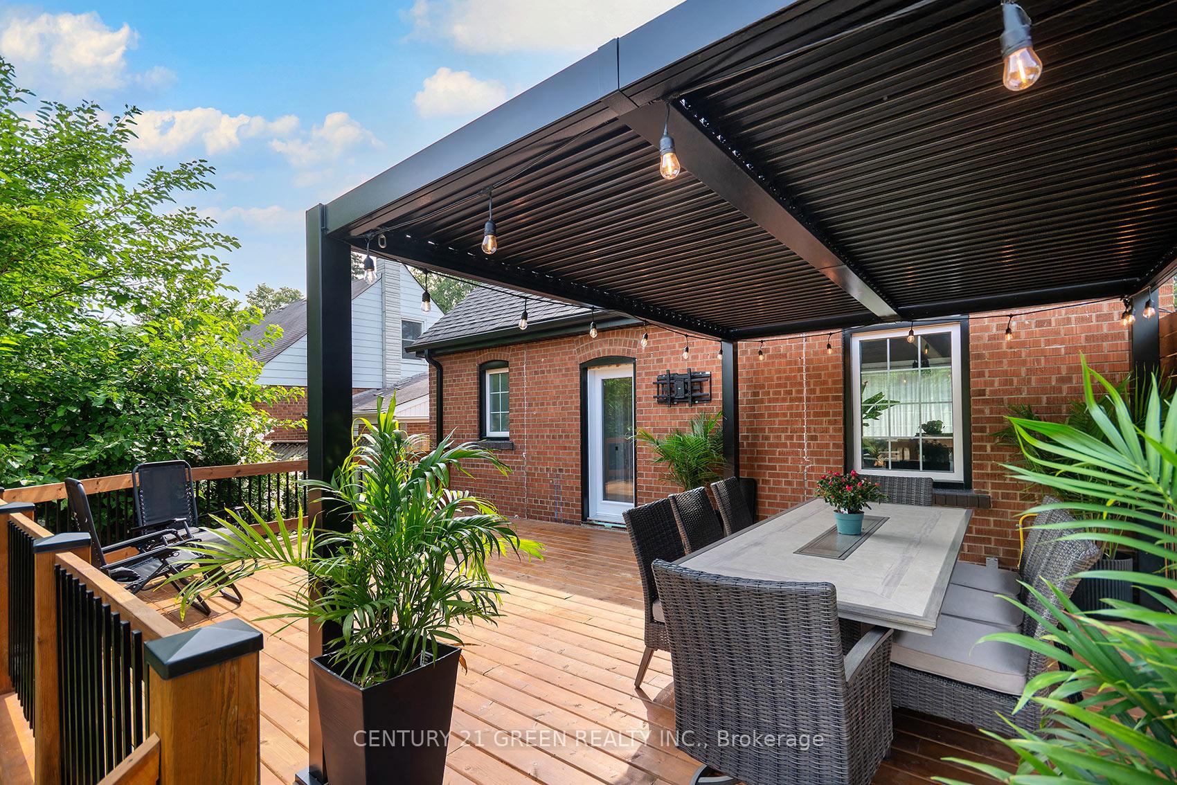 Photo 30 of 32 Castlebar Road, Etobicoke, Stonegate-Queensway — HOMEH