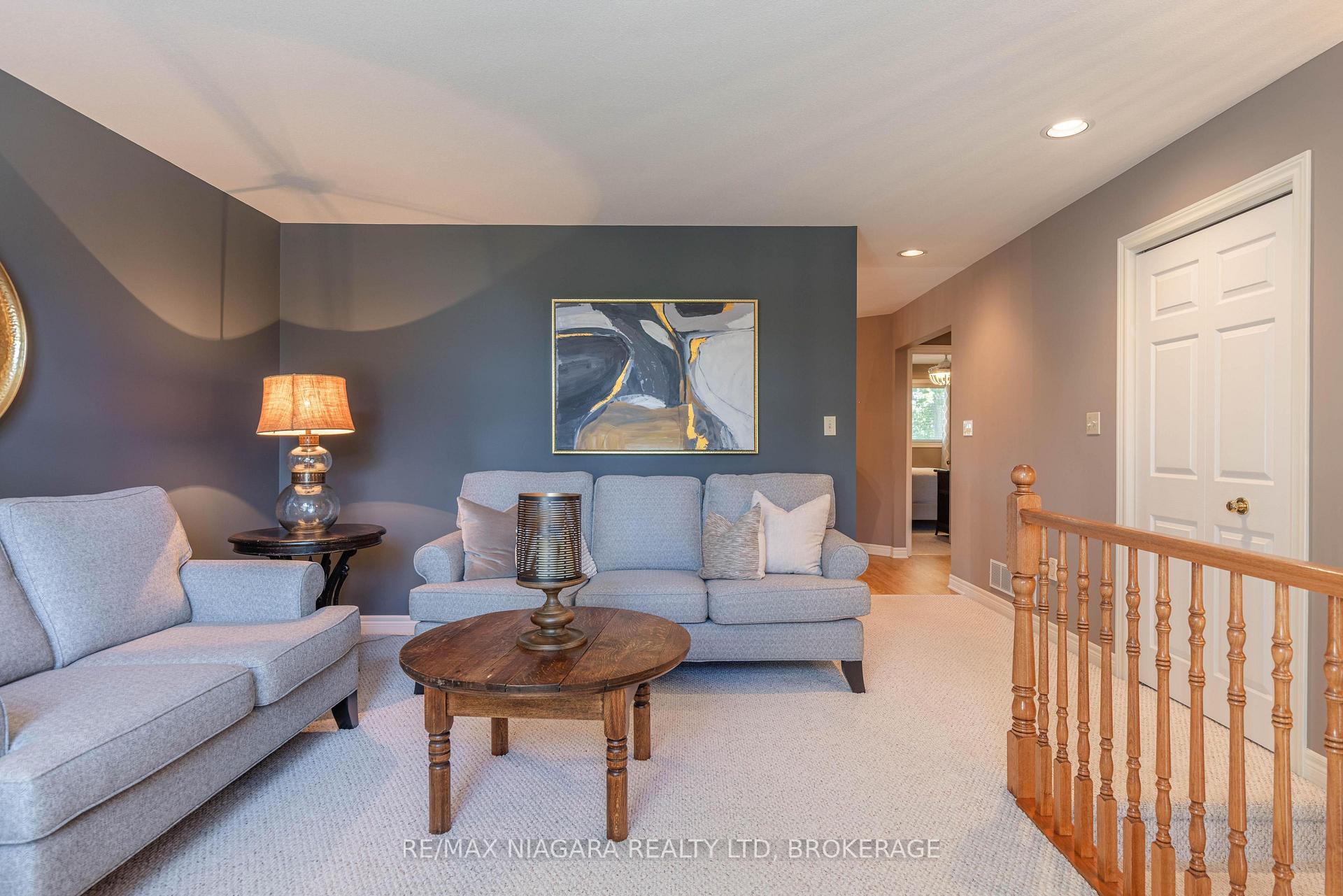 Photo 6 of 7919 Fleming Drive, Niagara Falls, Ascot — HOMEH
