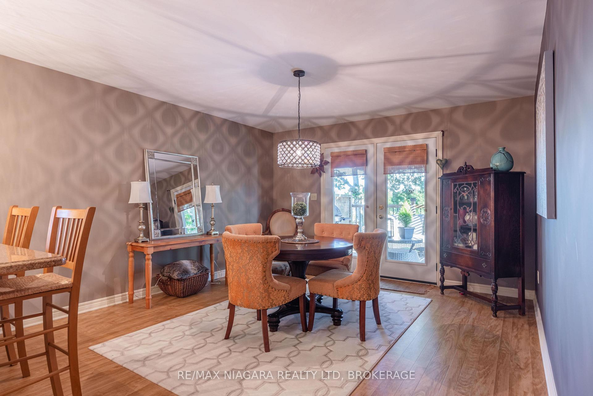 Photo 9 of 7919 Fleming Drive, Niagara Falls, Ascot — HOMEH