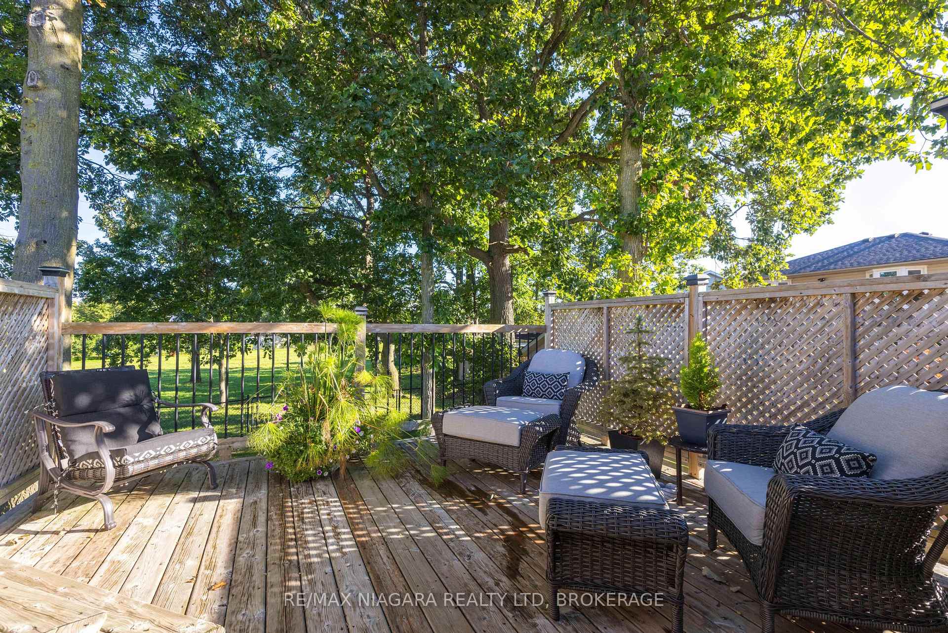 Photo 23 of 7919 Fleming Drive, Niagara Falls, Ascot — HOMEH