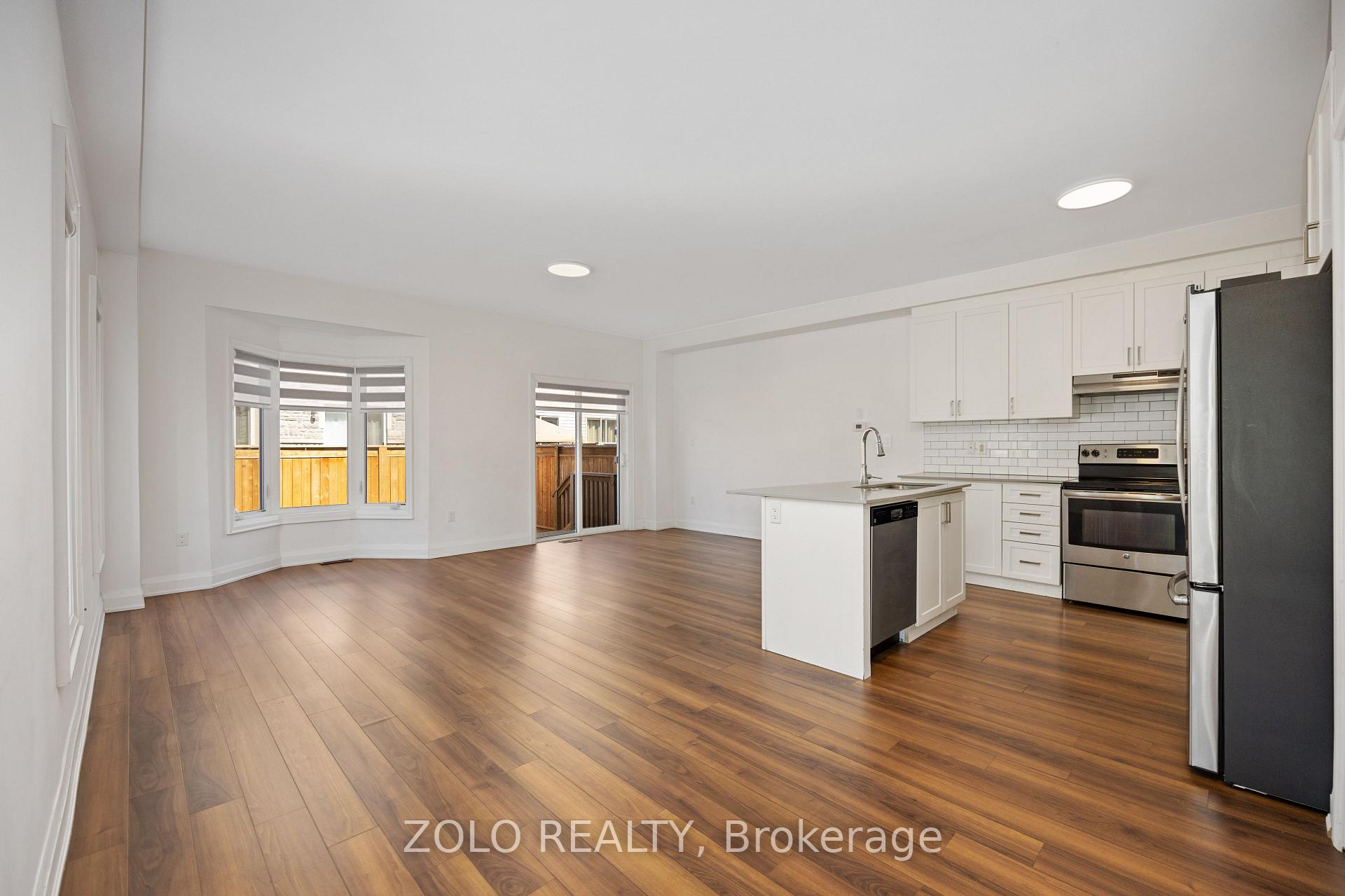 Photo 9 of 37 Prospect Way, Whitby, Pringle Creek — HOMEH