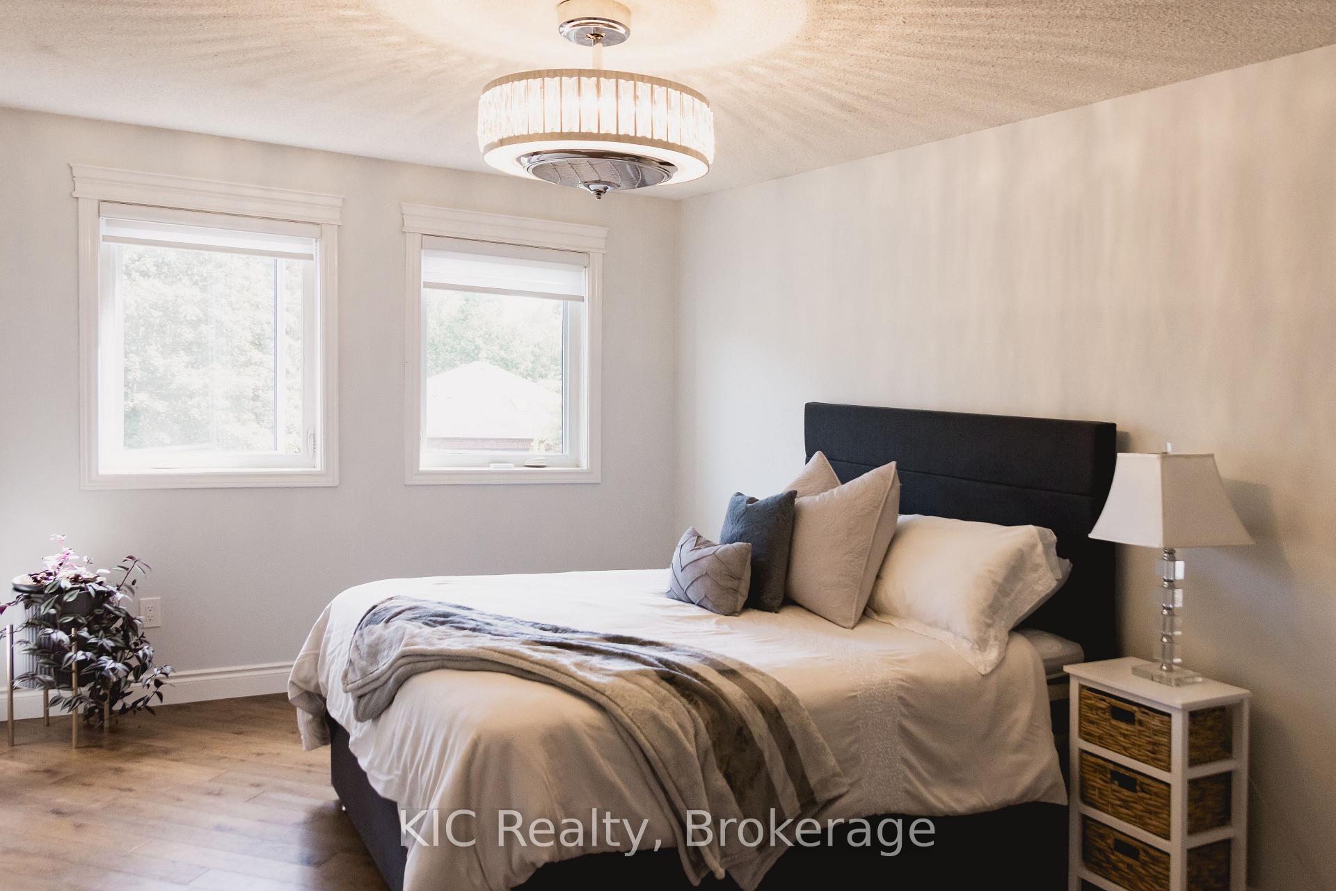 Photo 16 of 2138 Lorraine Drive, Peterborough, Northcrest Ward 5 — HOMEH