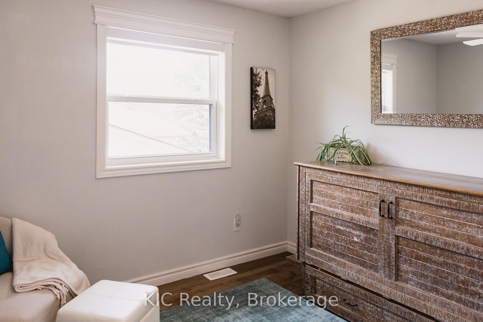 Photo 22 of 2138 Lorraine Drive, Peterborough, Northcrest Ward 5 — HOMEH