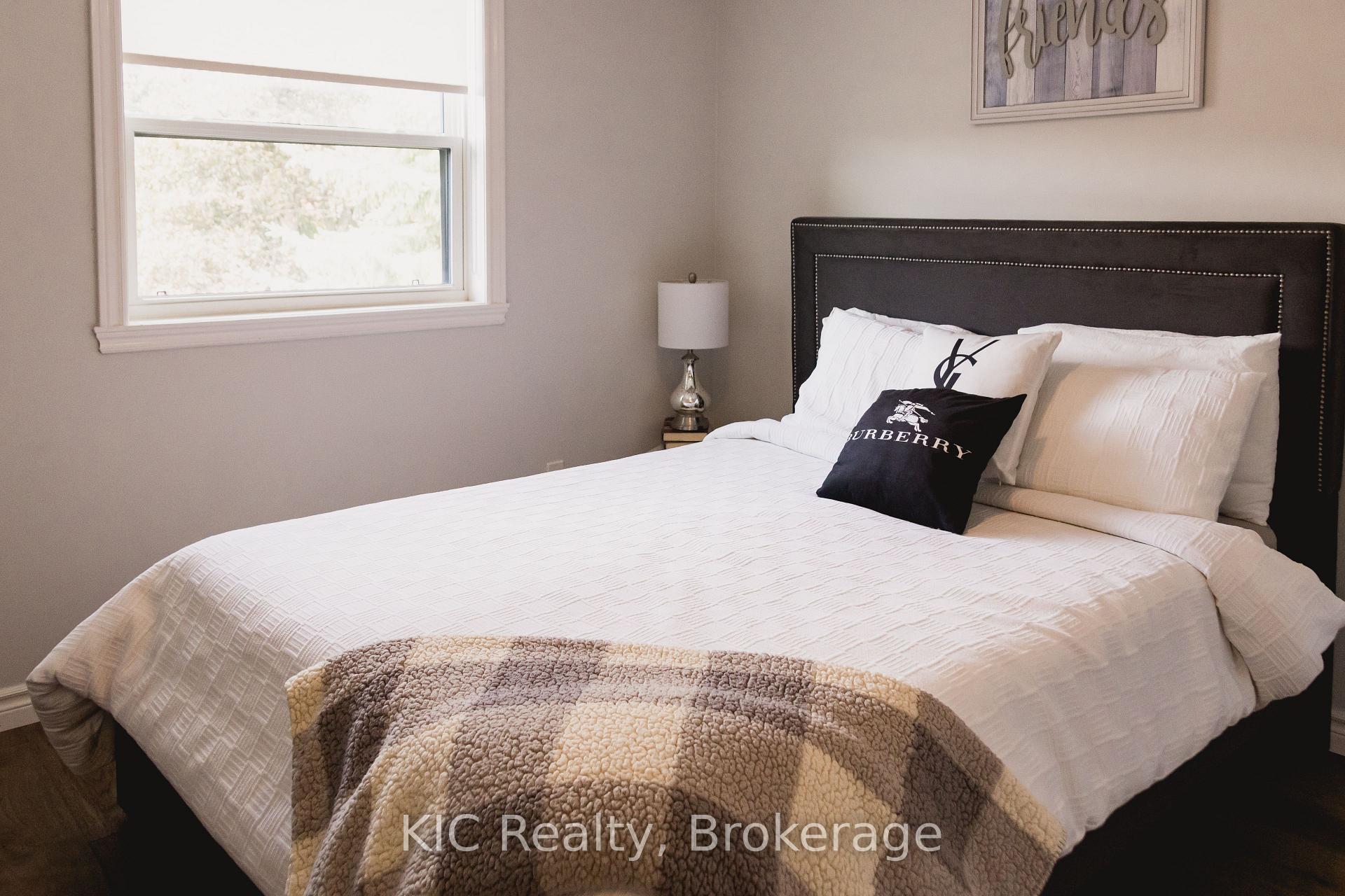Photo 23 of 2138 Lorraine Drive, Peterborough, Northcrest Ward 5 — HOMEH