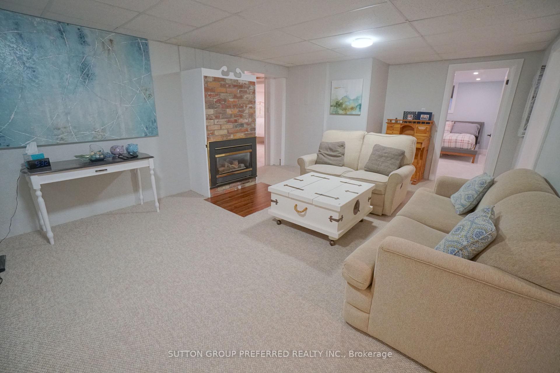 Photo 38 of 7 Metamora Crescent, London, North J — HOMEH