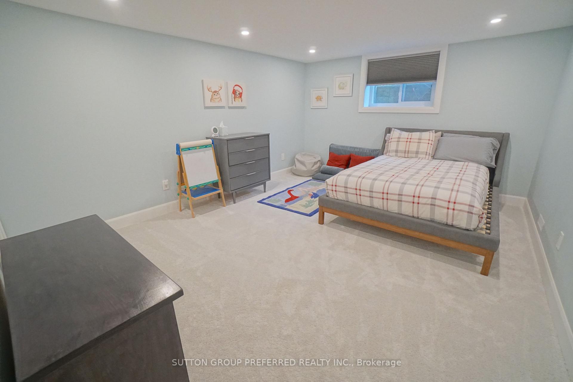 Photo 43 of 7 Metamora Crescent, London, North J — HOMEH