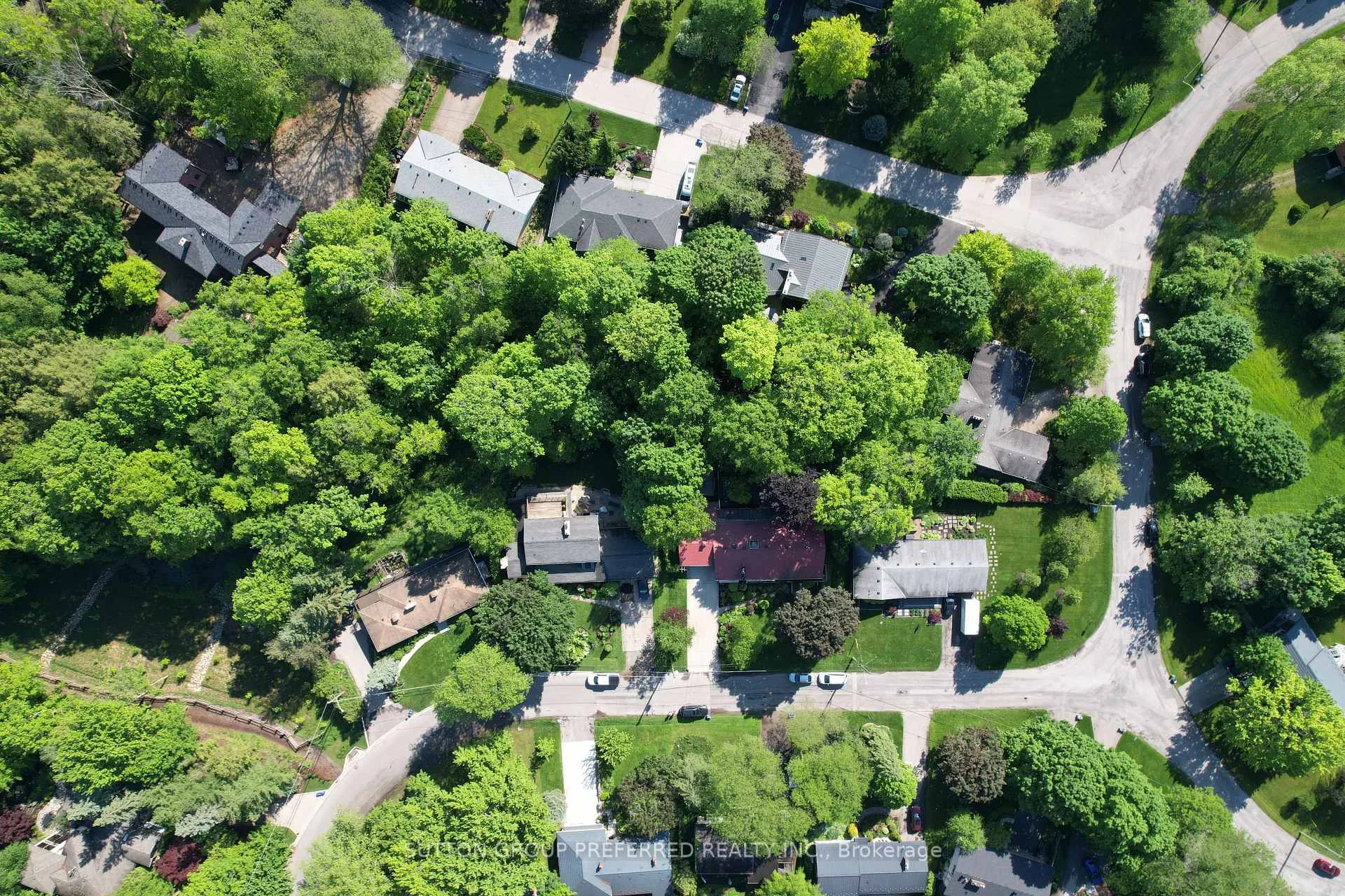Photo 5 of 7 Metamora Crescent, London, North J — HOMEH