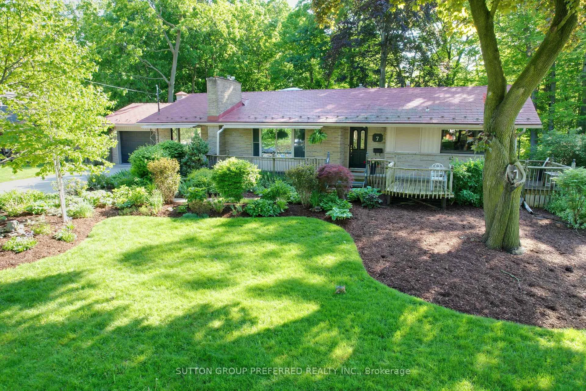 Photo 6 of 7 Metamora Crescent, London, North J — HOMEH