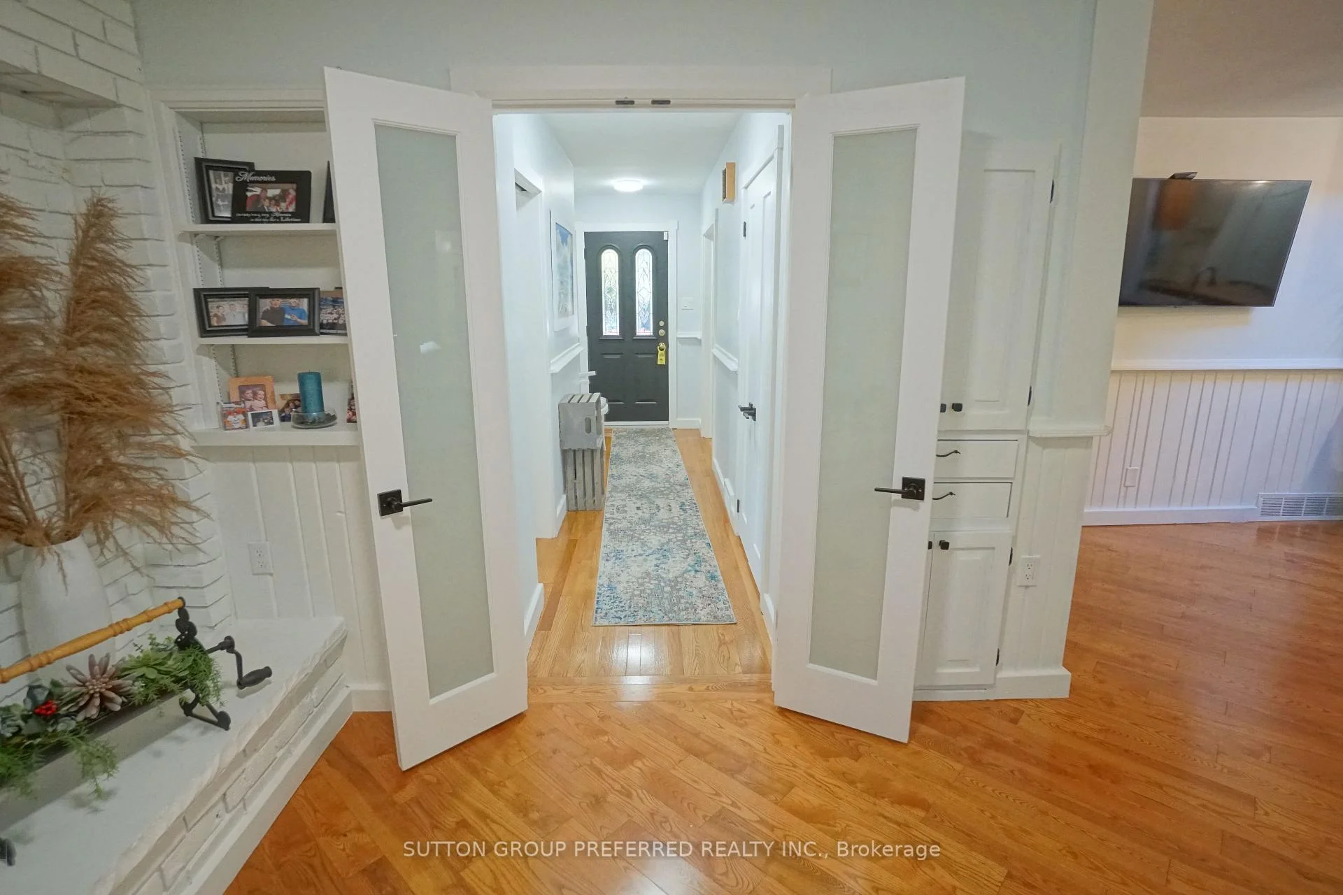 Photo 34 of 7 Metamora Crescent, London, North J — HOMEH