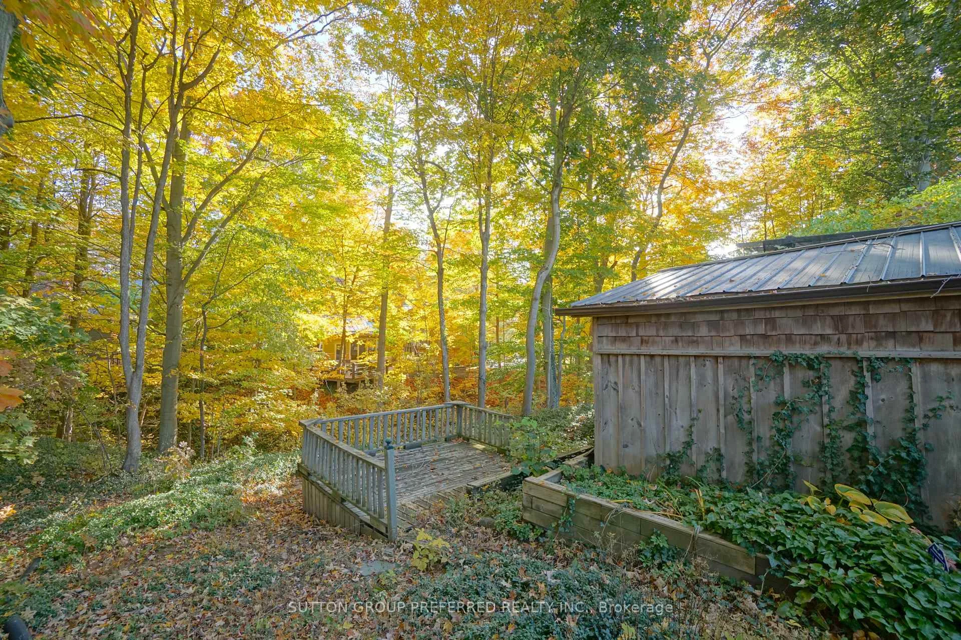 Photo 60 of 7 Metamora Crescent, London, North J — HOMEH