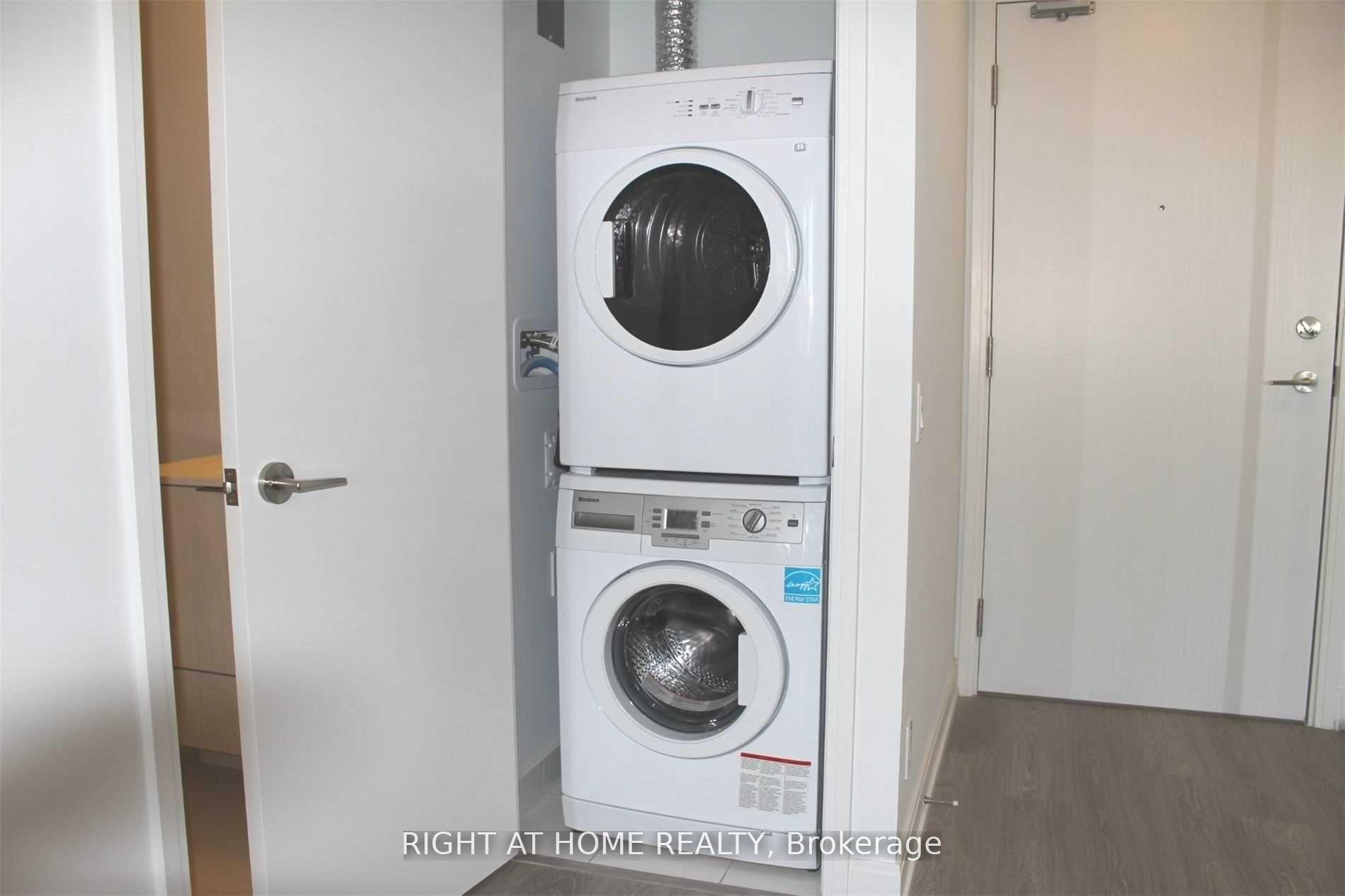 Photo 7 of Unit 1612, 181 Dundas Street E, Toronto, Moss Park — HOMEH