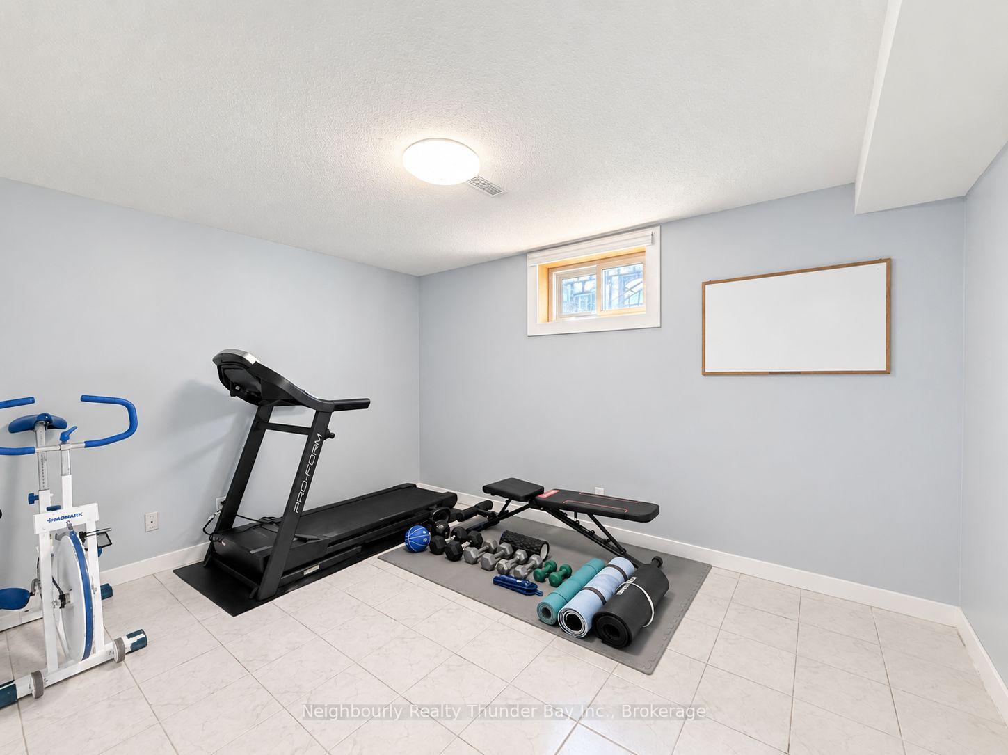 Photo 28 of 207 London Drive, Thunder Bay, Dawson Heights — HOMEH
