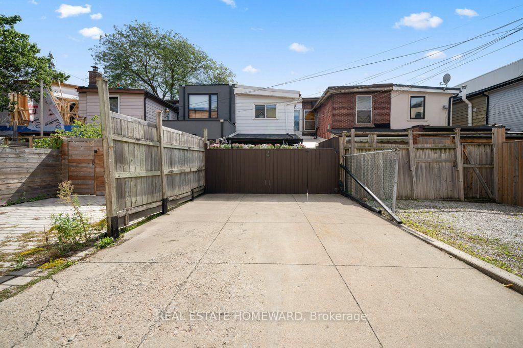 Photo 20 of 58 Foxley Street, Toronto, Trinity-Bellwoods — HOMEH