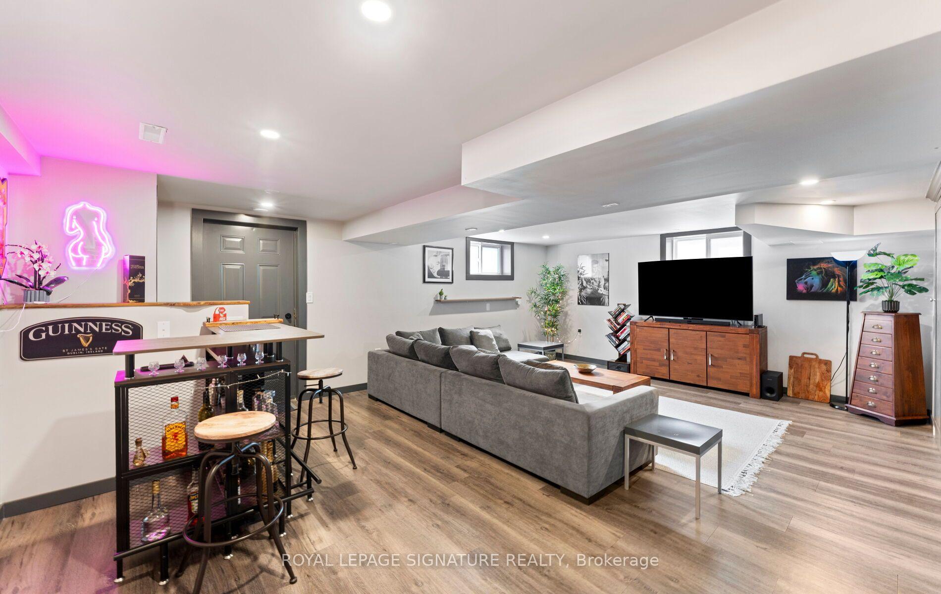 Photo 28 of 4 Algoma Crescent, Hamilton, Buchanan — HOMEH