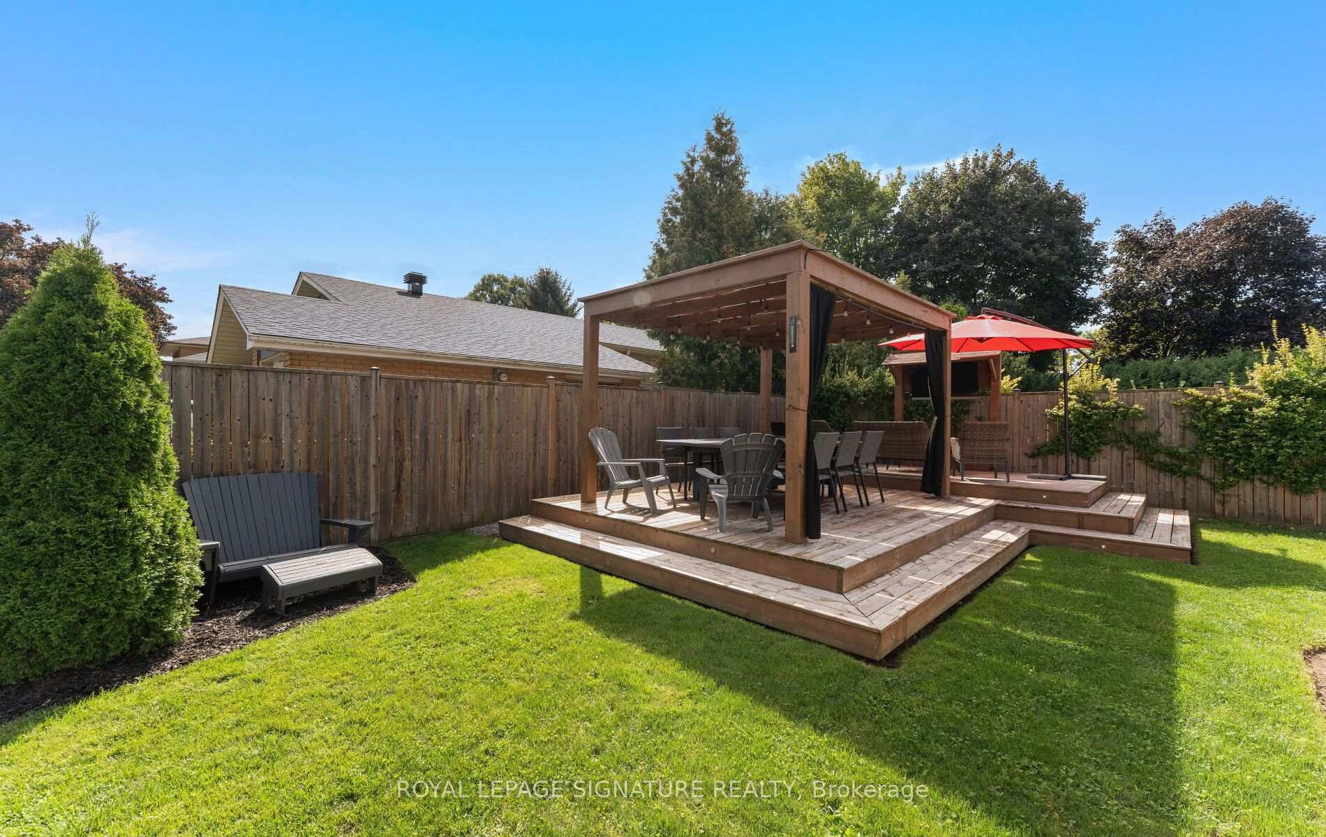Photo 41 of 4 Algoma Crescent, Hamilton, Buchanan — HOMEH
