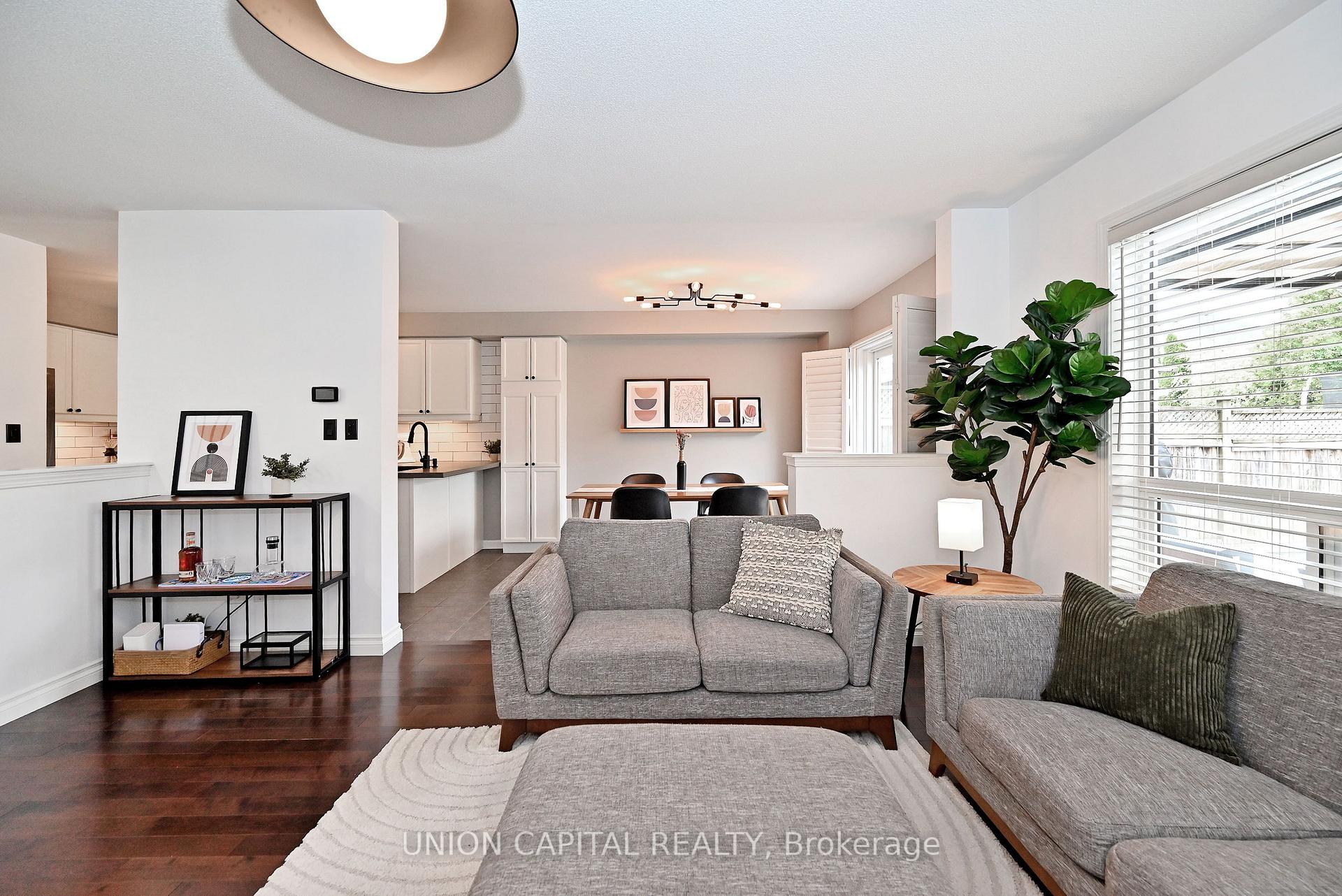 Photo 14 of 32 Regatta Crescent, Whitby, Port Whitby — HOMEH