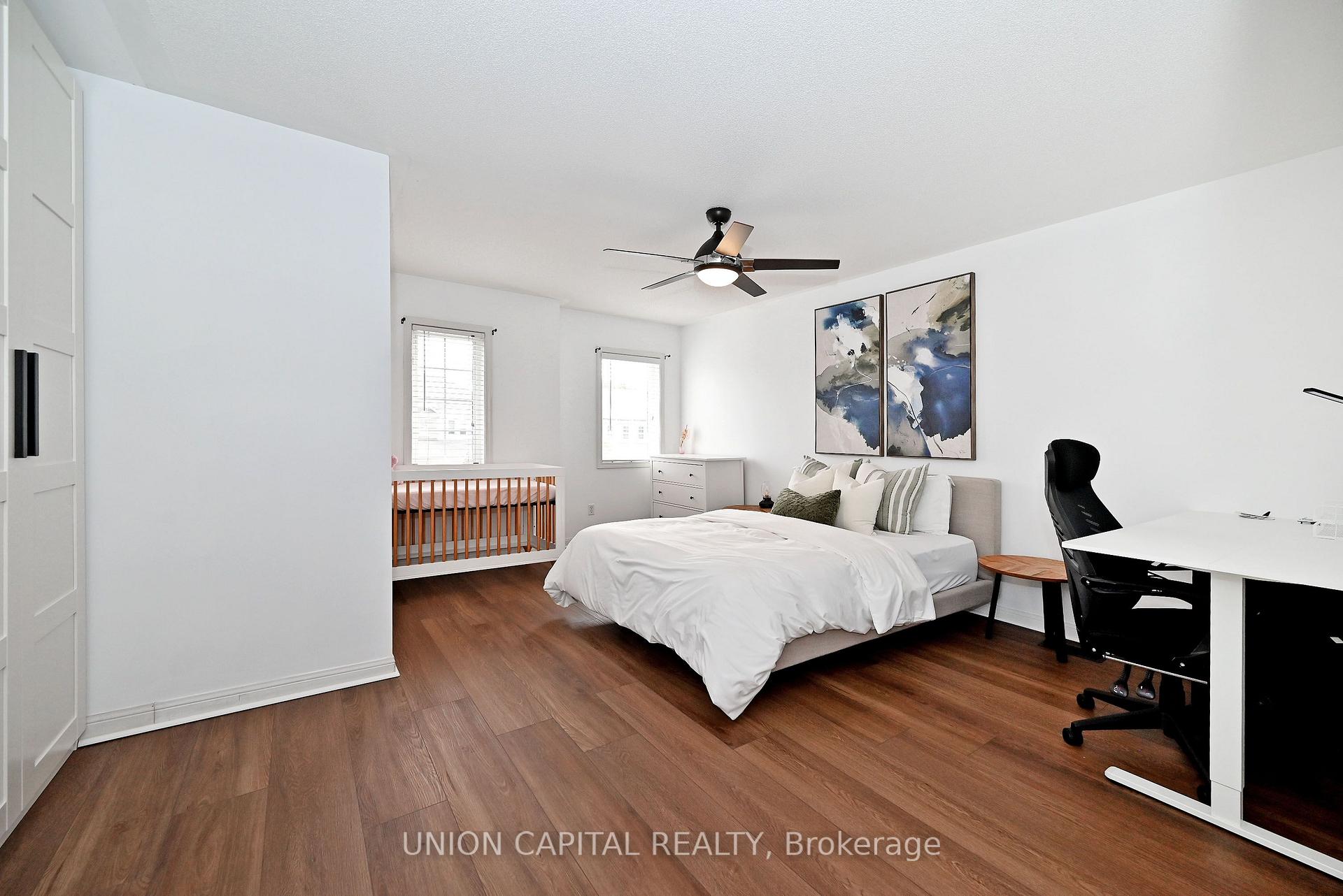 Photo 28 of 32 Regatta Crescent, Whitby, Port Whitby — HOMEH