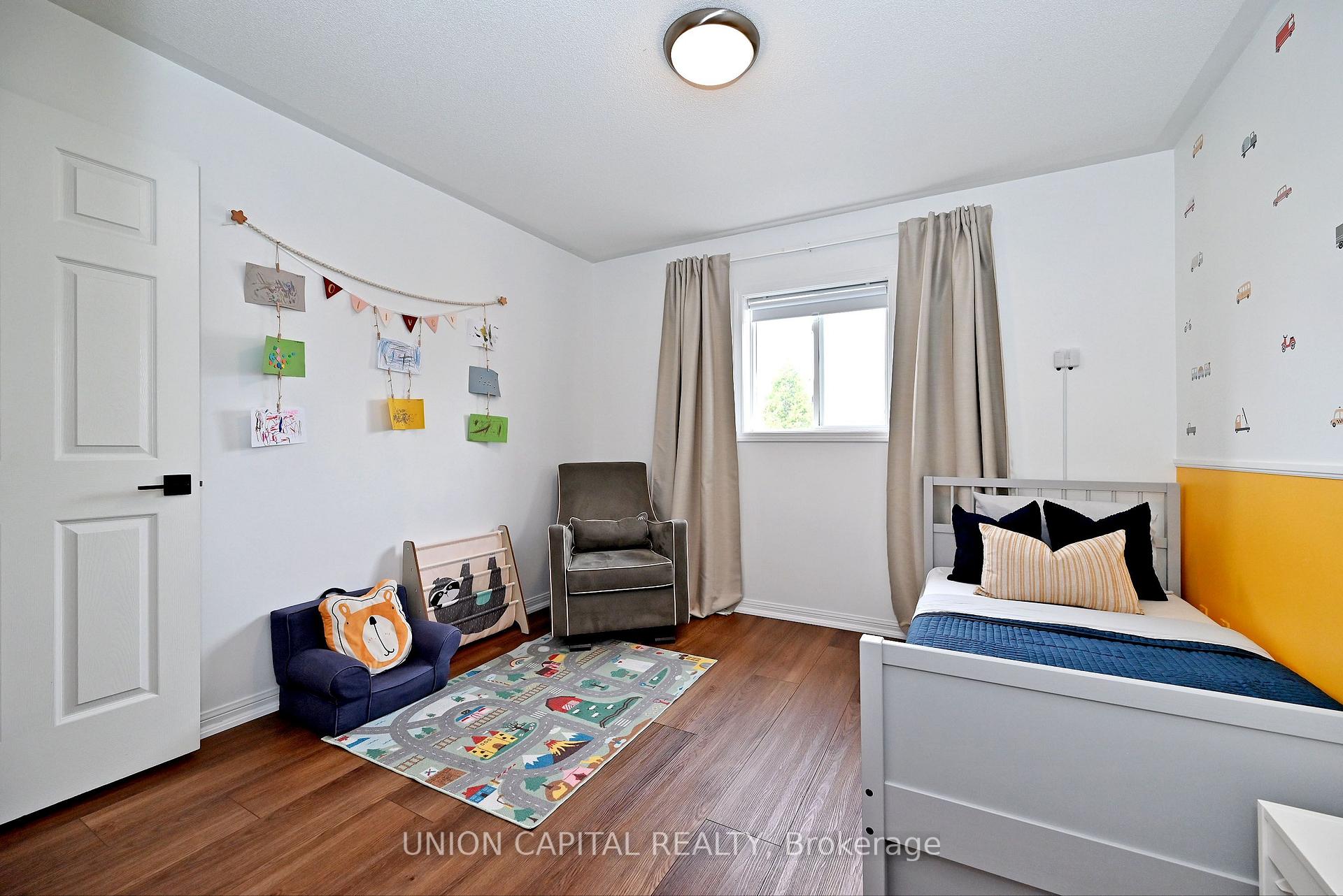 Photo 35 of 32 Regatta Crescent, Whitby, Port Whitby — HOMEH