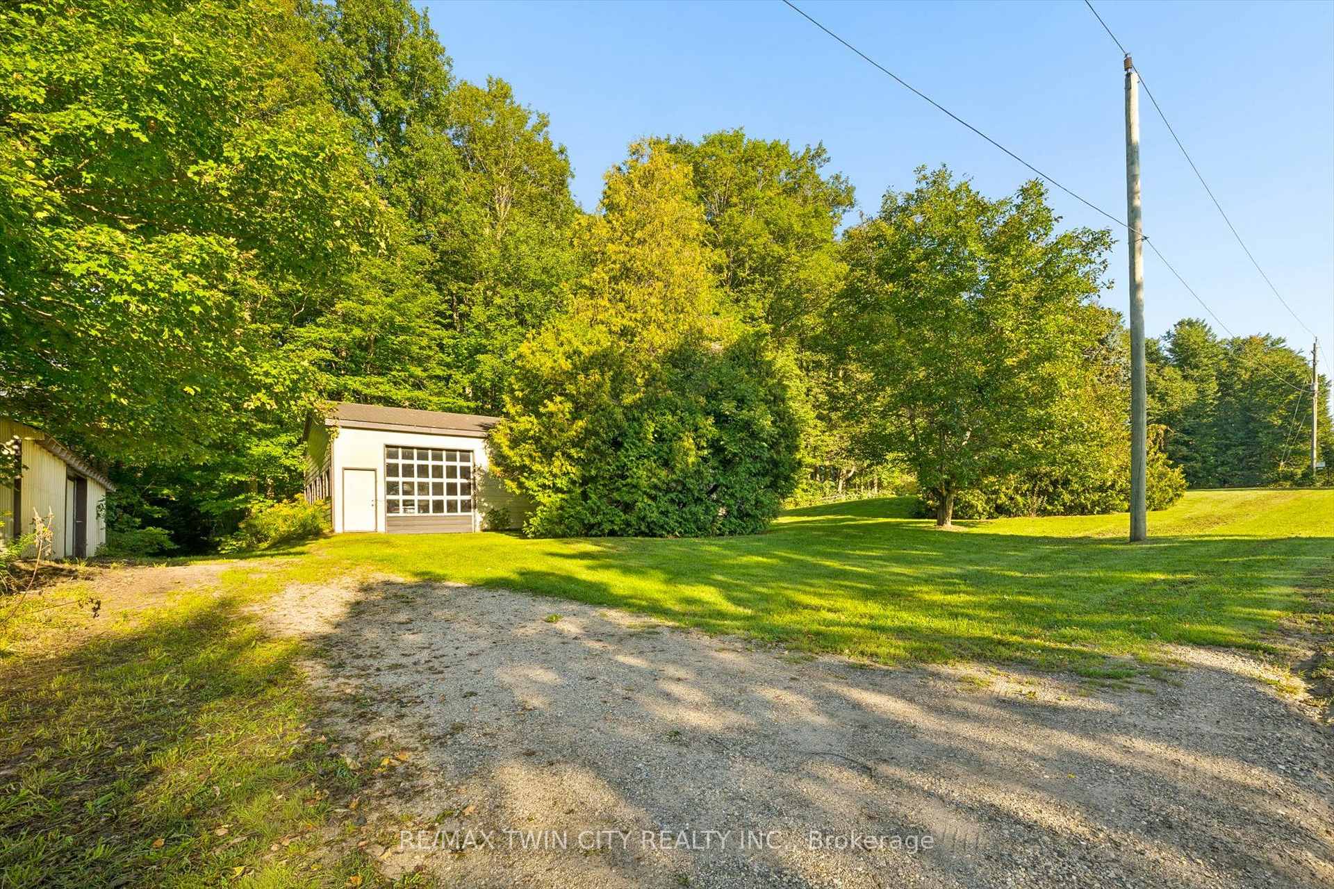Photo 48 of 2018 Greenwood Hill Road, Wellesley — HOMEH