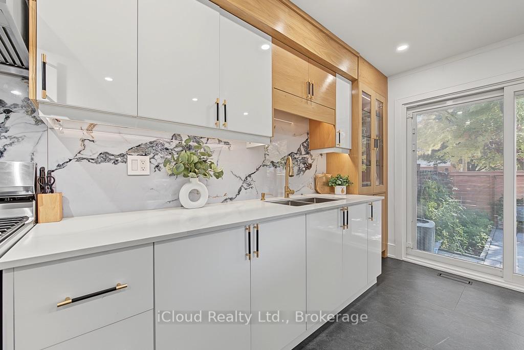 Photo 15 of 152 Clover Bloom Road, Brampton, Sandringham-Wellington — HOMEH
