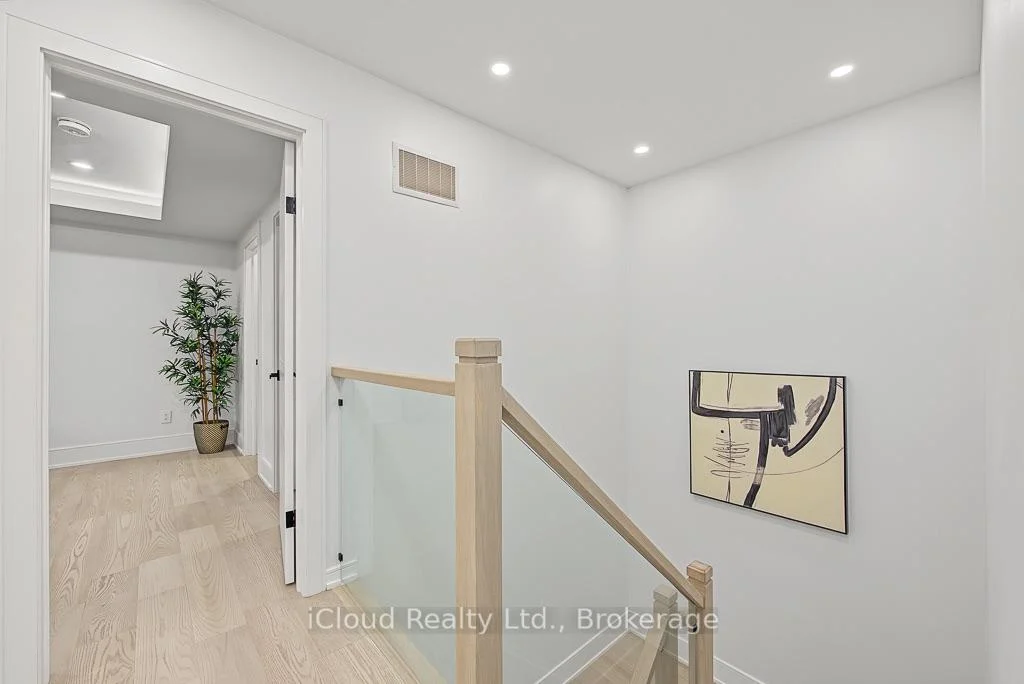 Photo 32 of 152 Clover Bloom Road, Brampton, Sandringham-Wellington — HOMEH