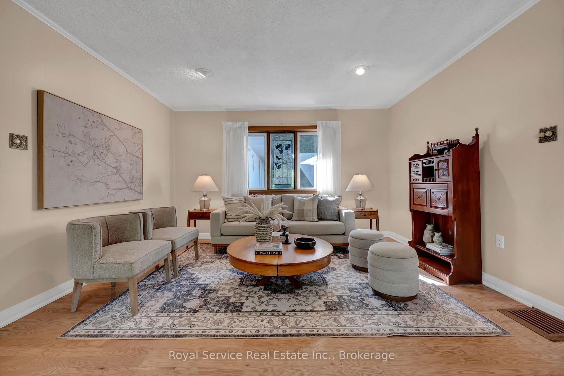 Photo 12 of 31 Duchess Street, Clarington, Orono — HOMEH