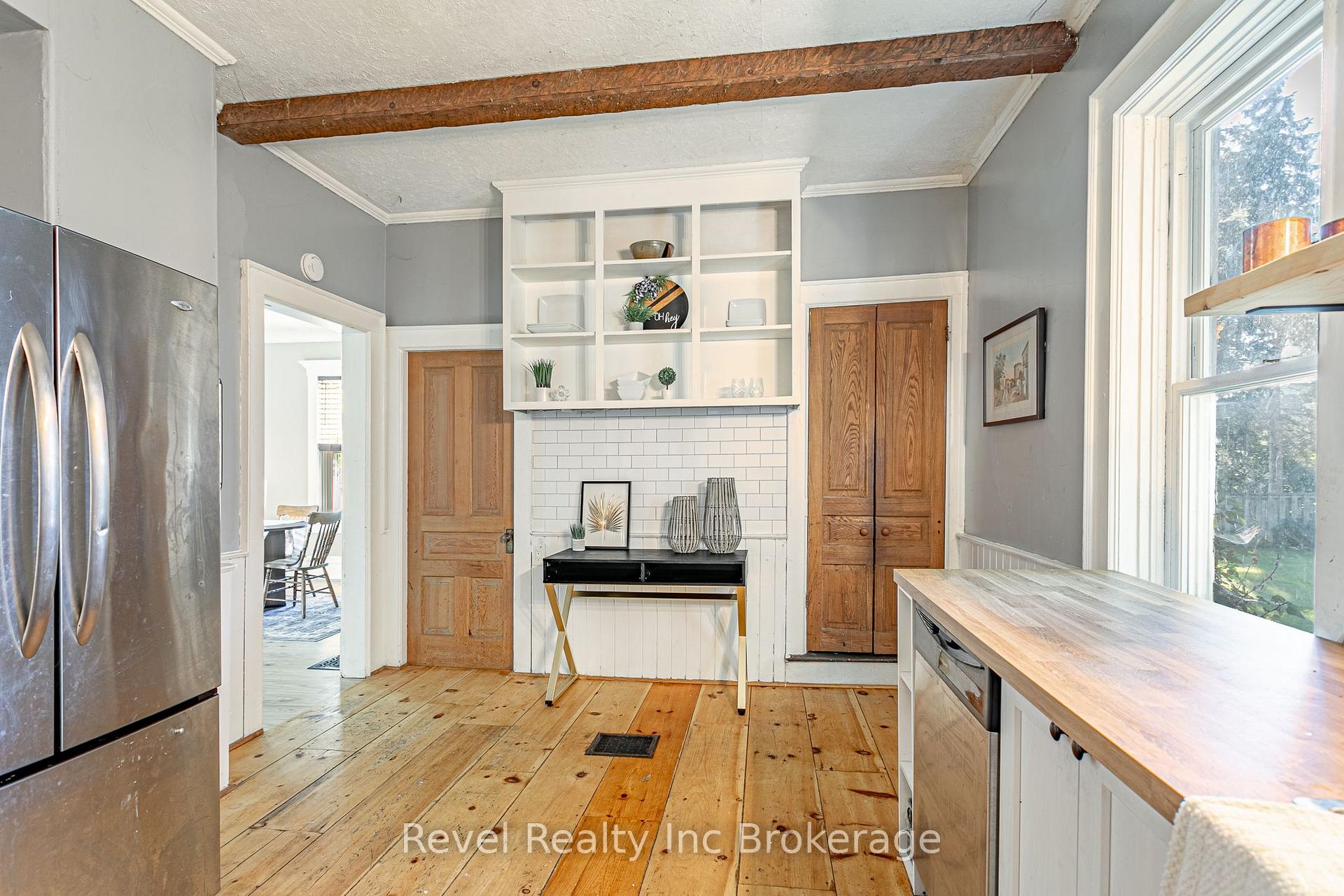 Photo 19 of 131 King Street E, Ingersoll, Ingersoll - South — HOMEH