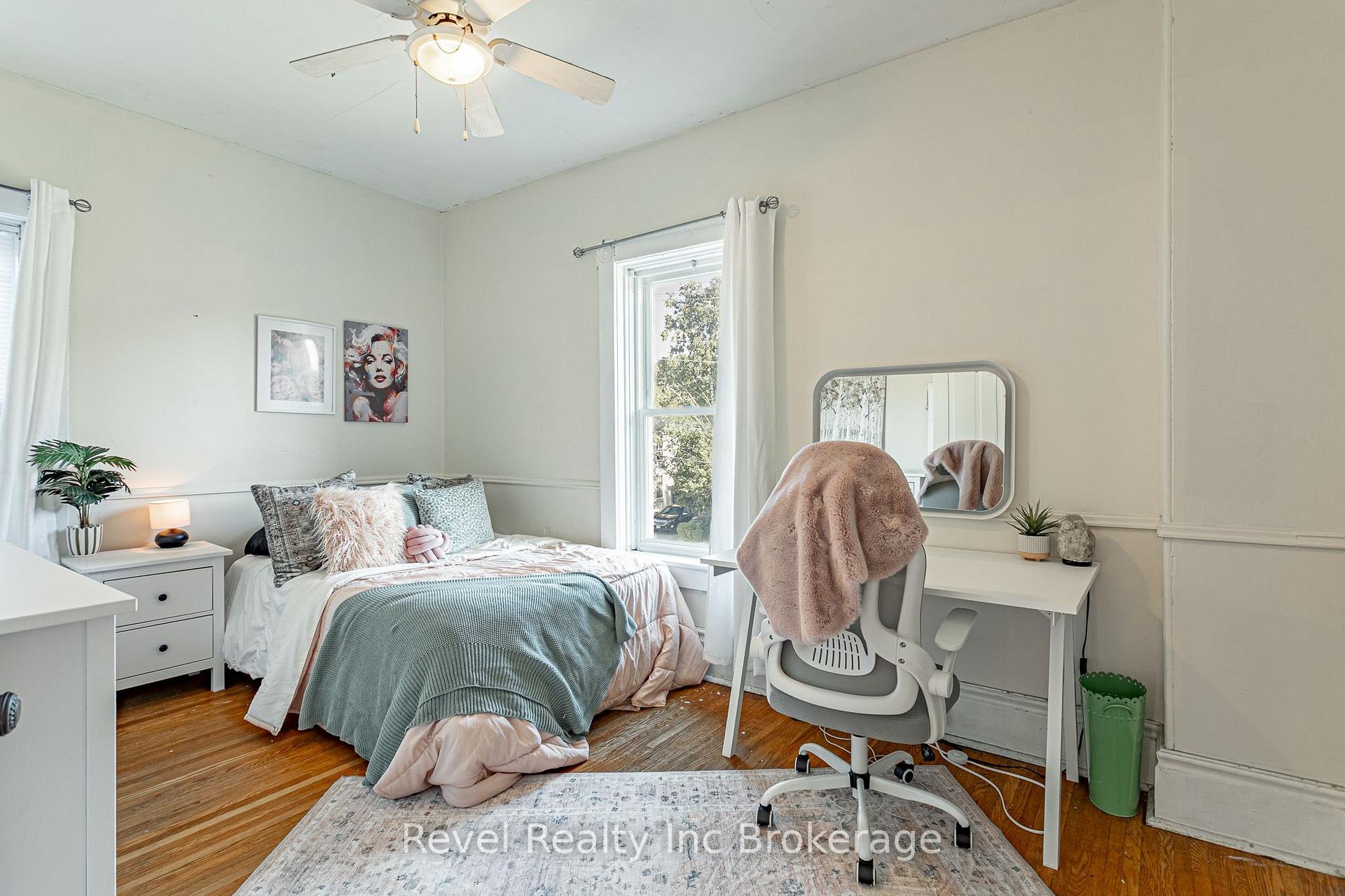 Photo 26 of 131 King Street E, Ingersoll, Ingersoll - South — HOMEH
