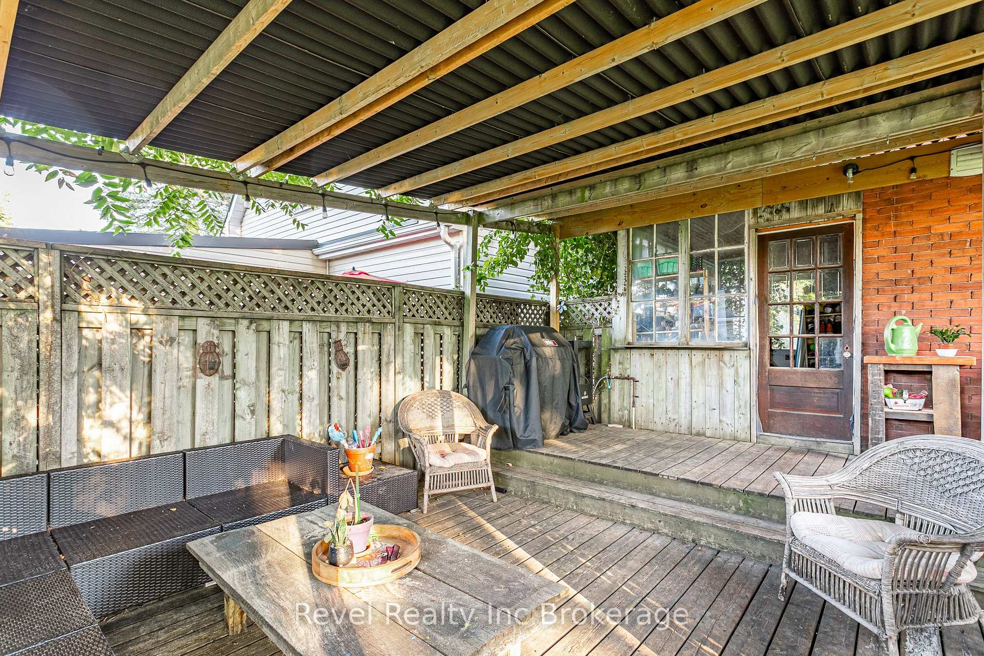 Photo 34 of 131 King Street E, Ingersoll, Ingersoll - South — HOMEH