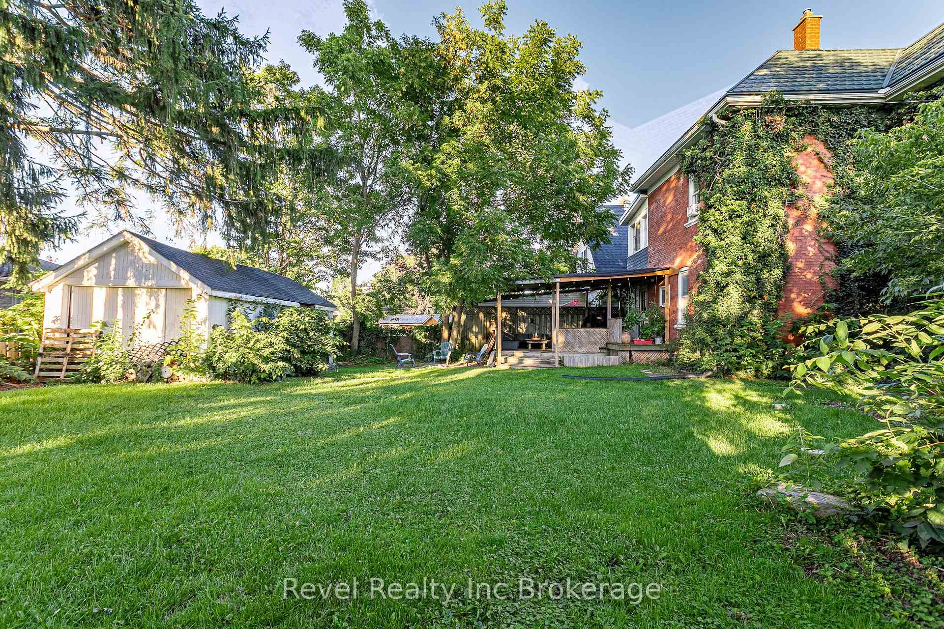 Photo 37 of 131 King Street E, Ingersoll, Ingersoll - South — HOMEH