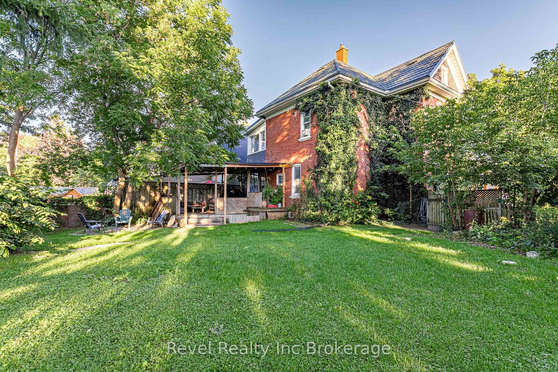 Photo 39 of 131 King Street E, Ingersoll, Ingersoll - South — HOMEH